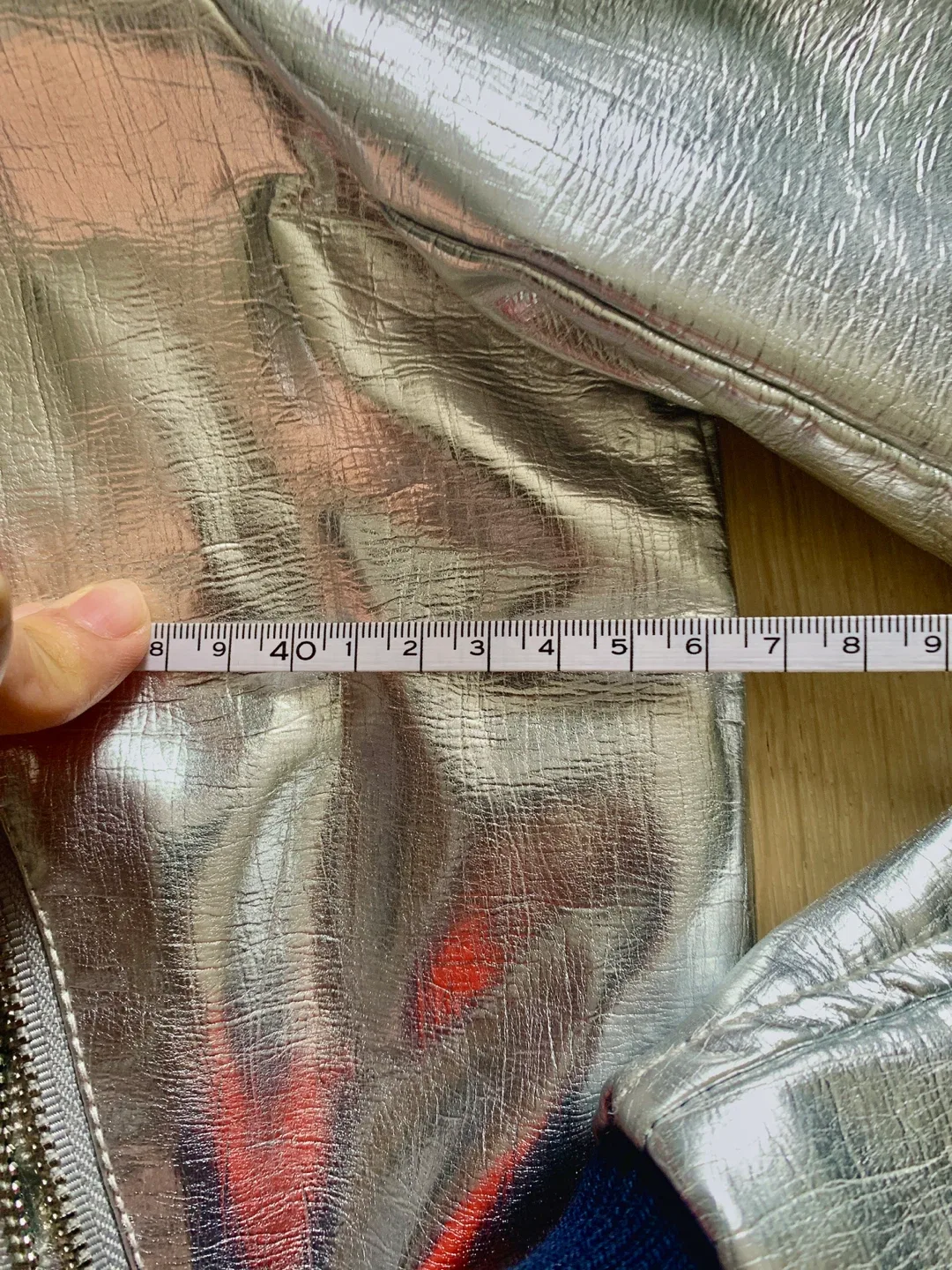 New Silver Bomber Jacket - Size M image indicator(8)