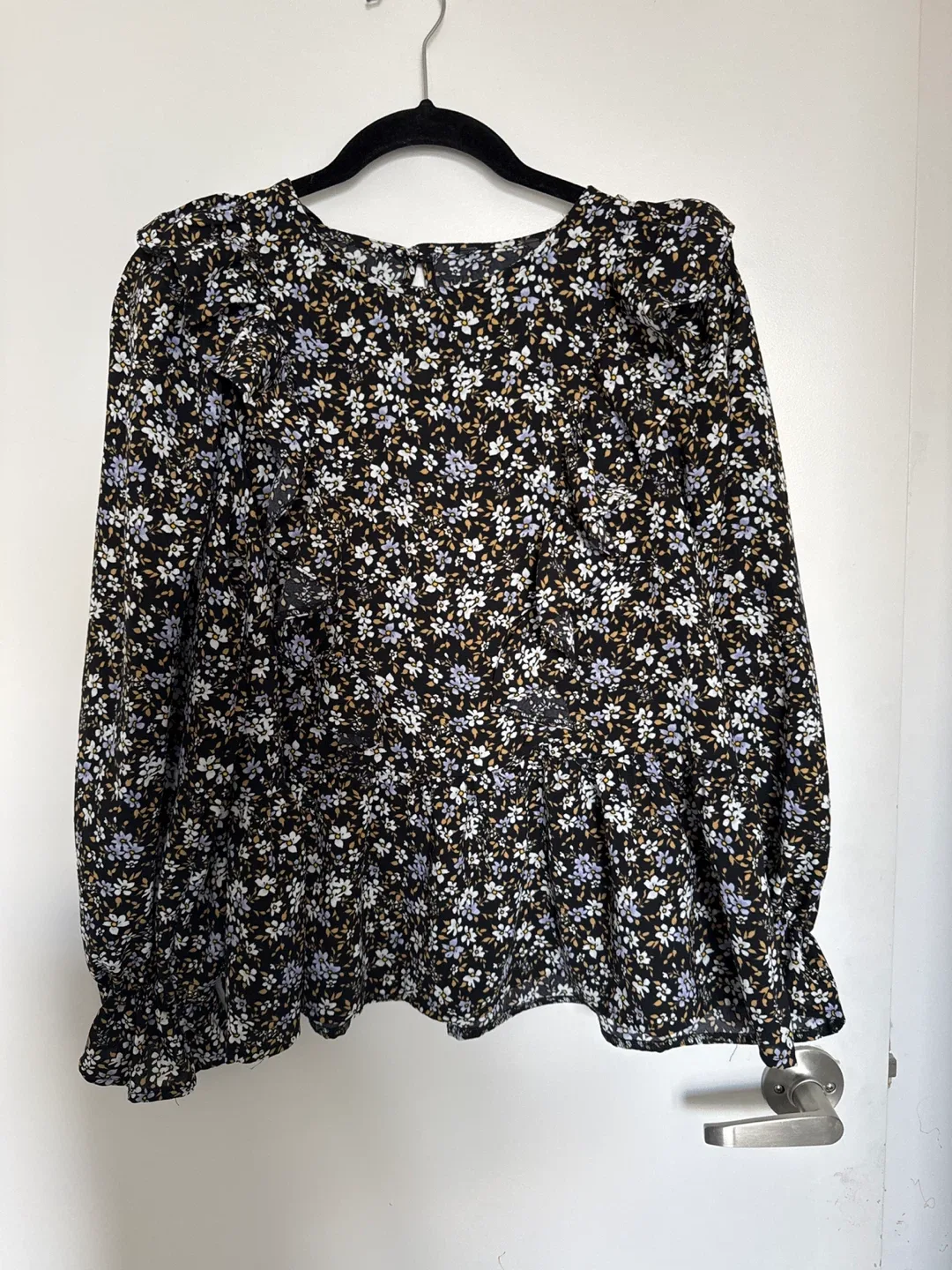 Floral Print Long Sleeve Blouse