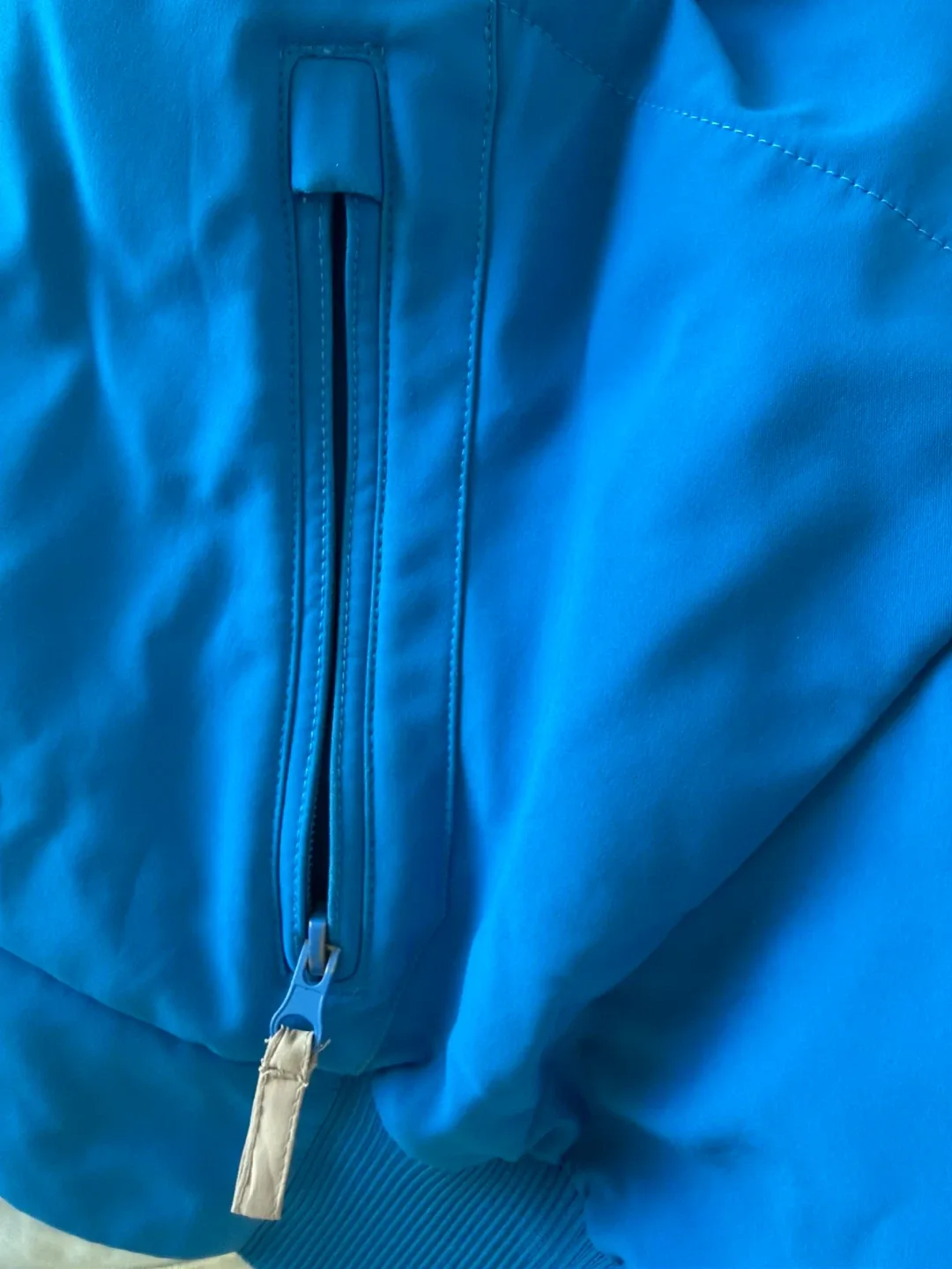 DC Snow Jacket - Size Medium image indicator(5)