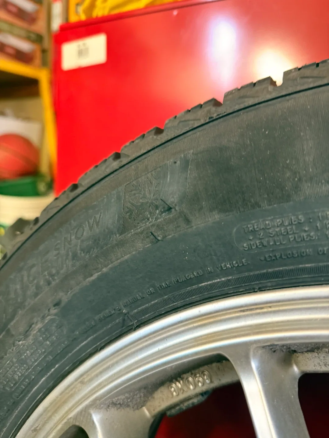 Subaru Crosstrek Michelin X-Ice Snow Tires 205/65R16 image indicator(9)