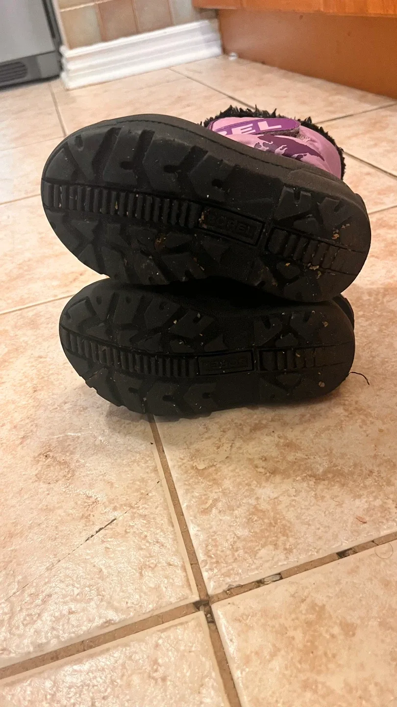 Sorel Kids' Snow Boots - Size 8 image indicator(3)