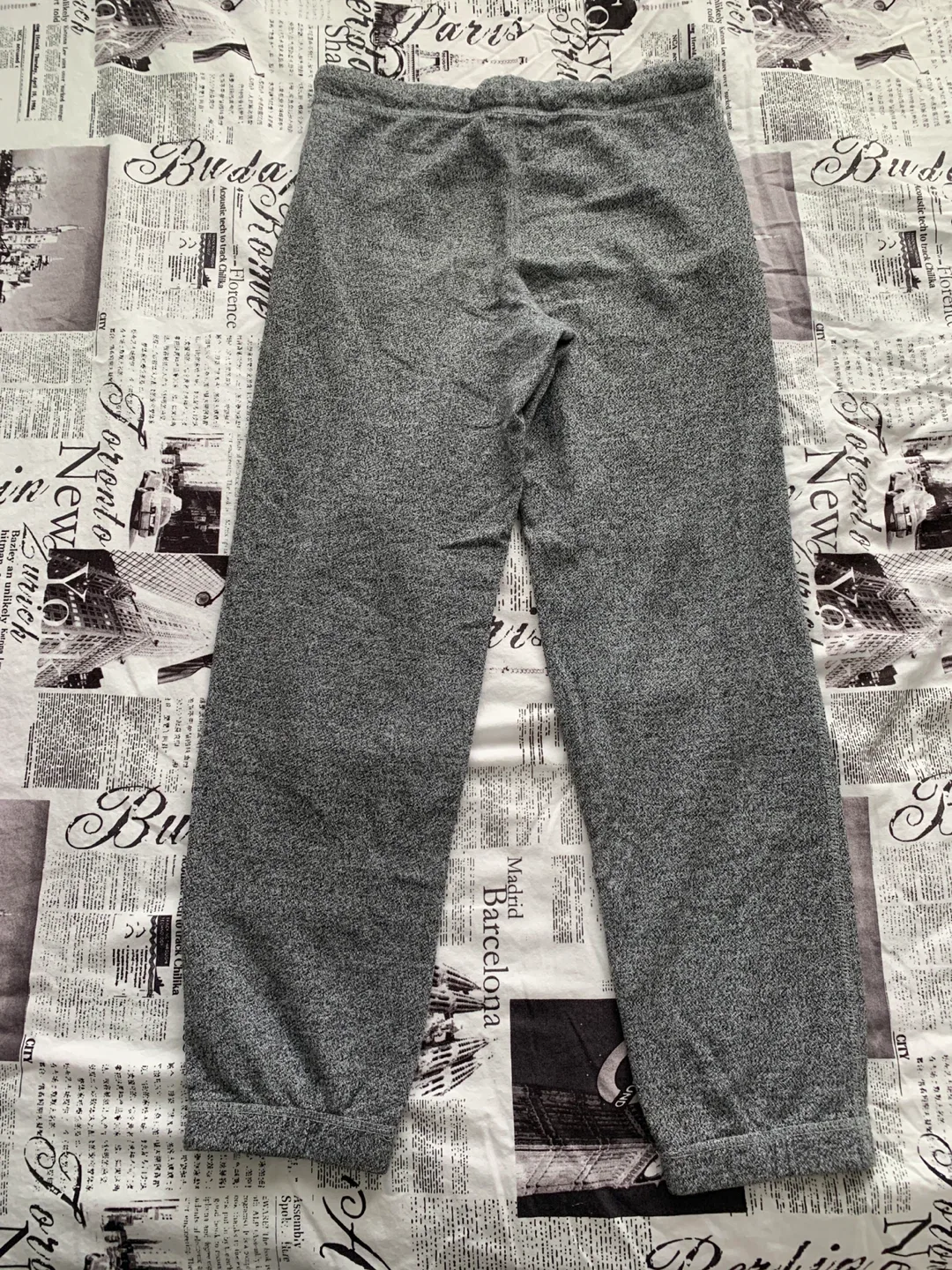 Roots Kids Grey Sweatpants - Size 12 image indicator(3)