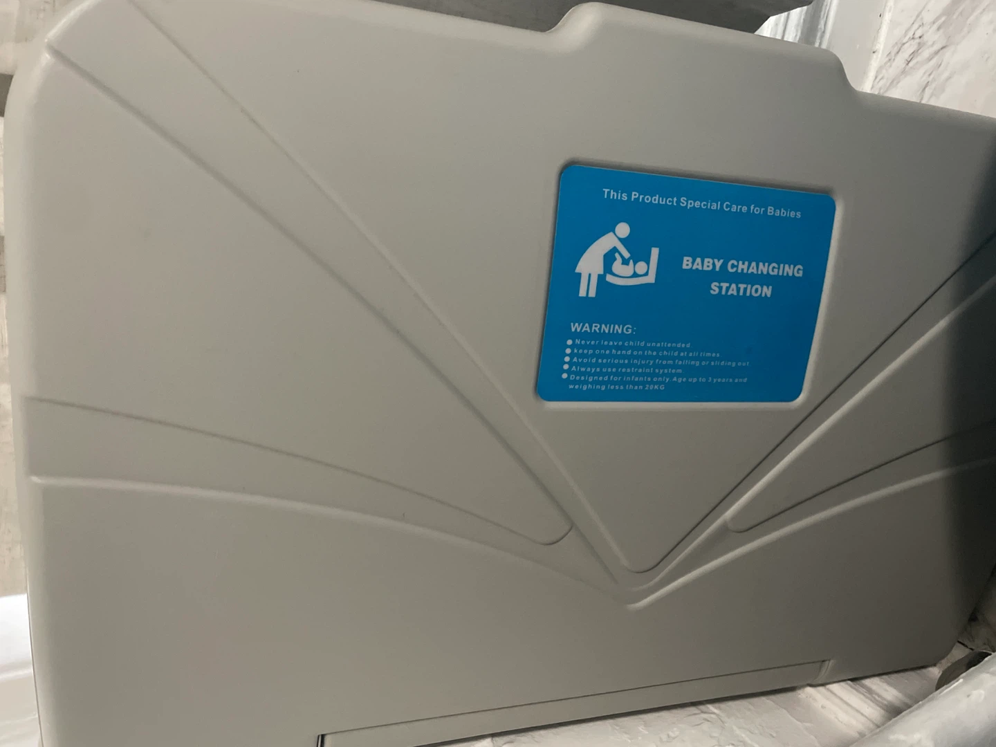 Baby Changing Station - photo 2