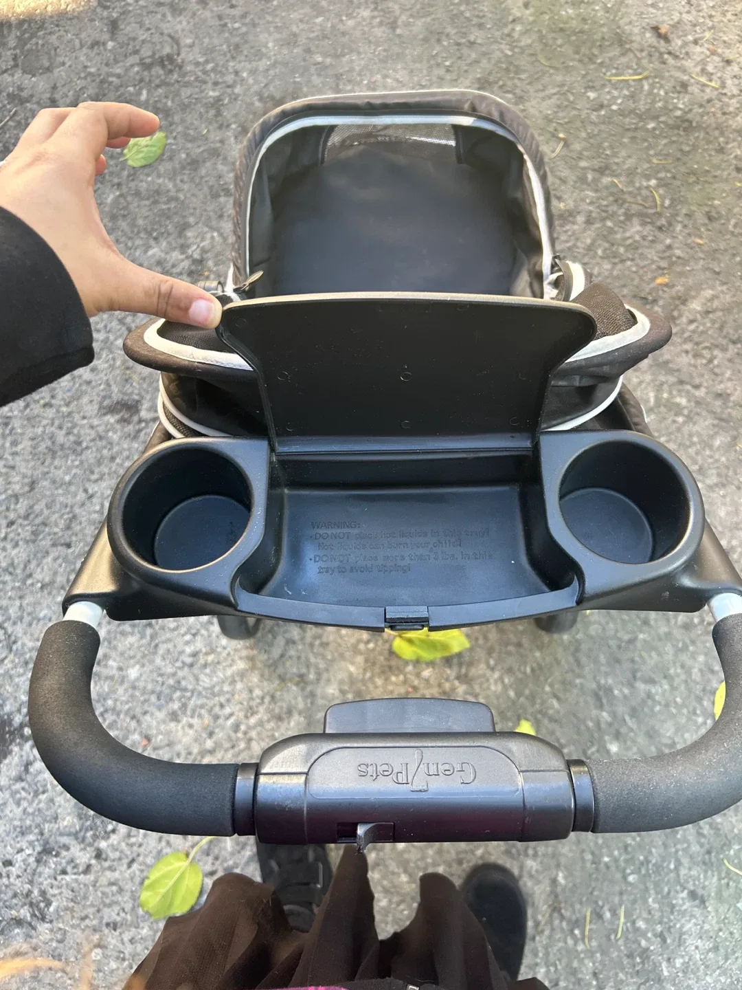 Gen7Pets Platinum Pet Stroller image indicator(4)