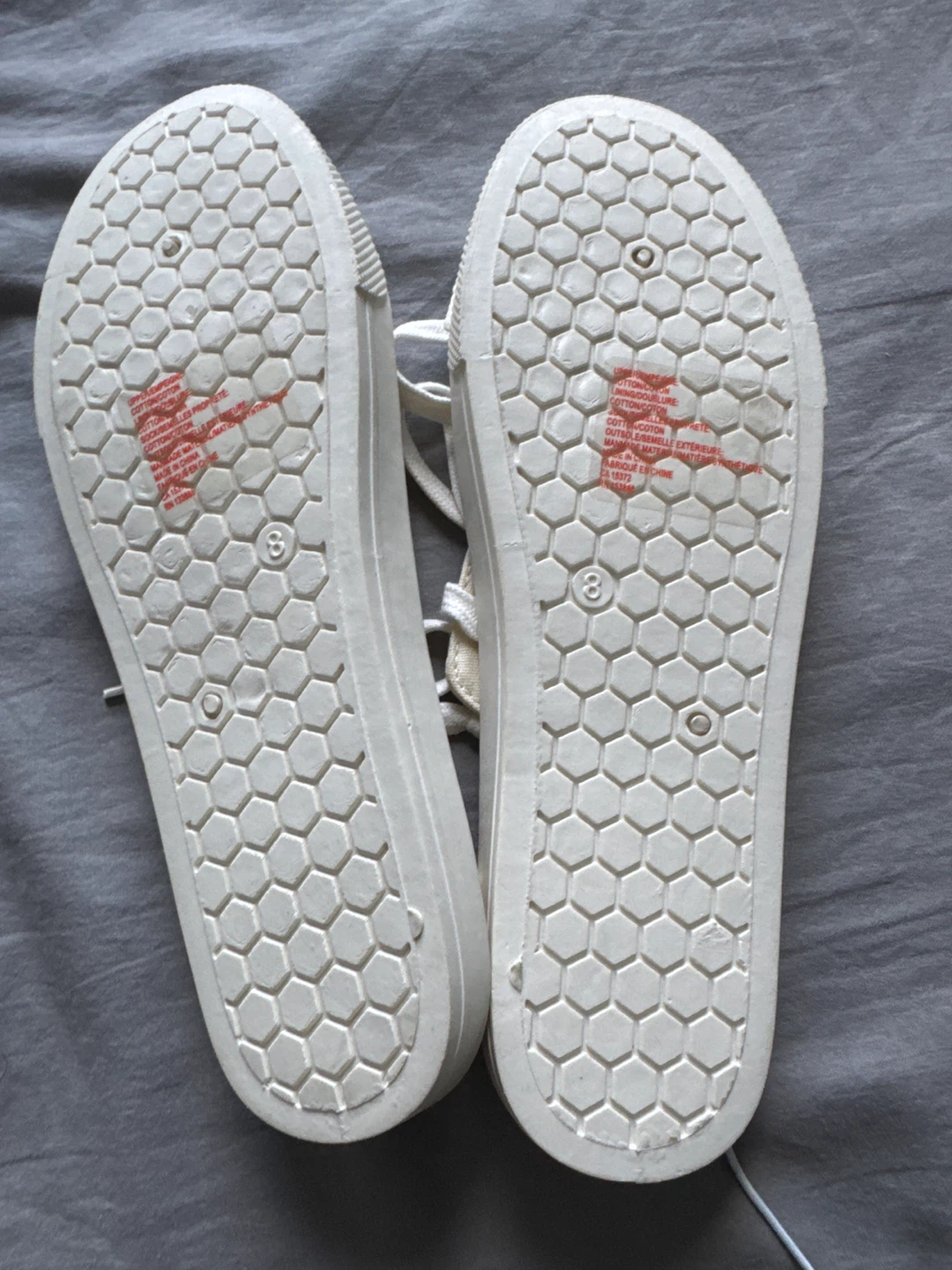 Joe Fresh White Sneakers - Size 8 - photo 2