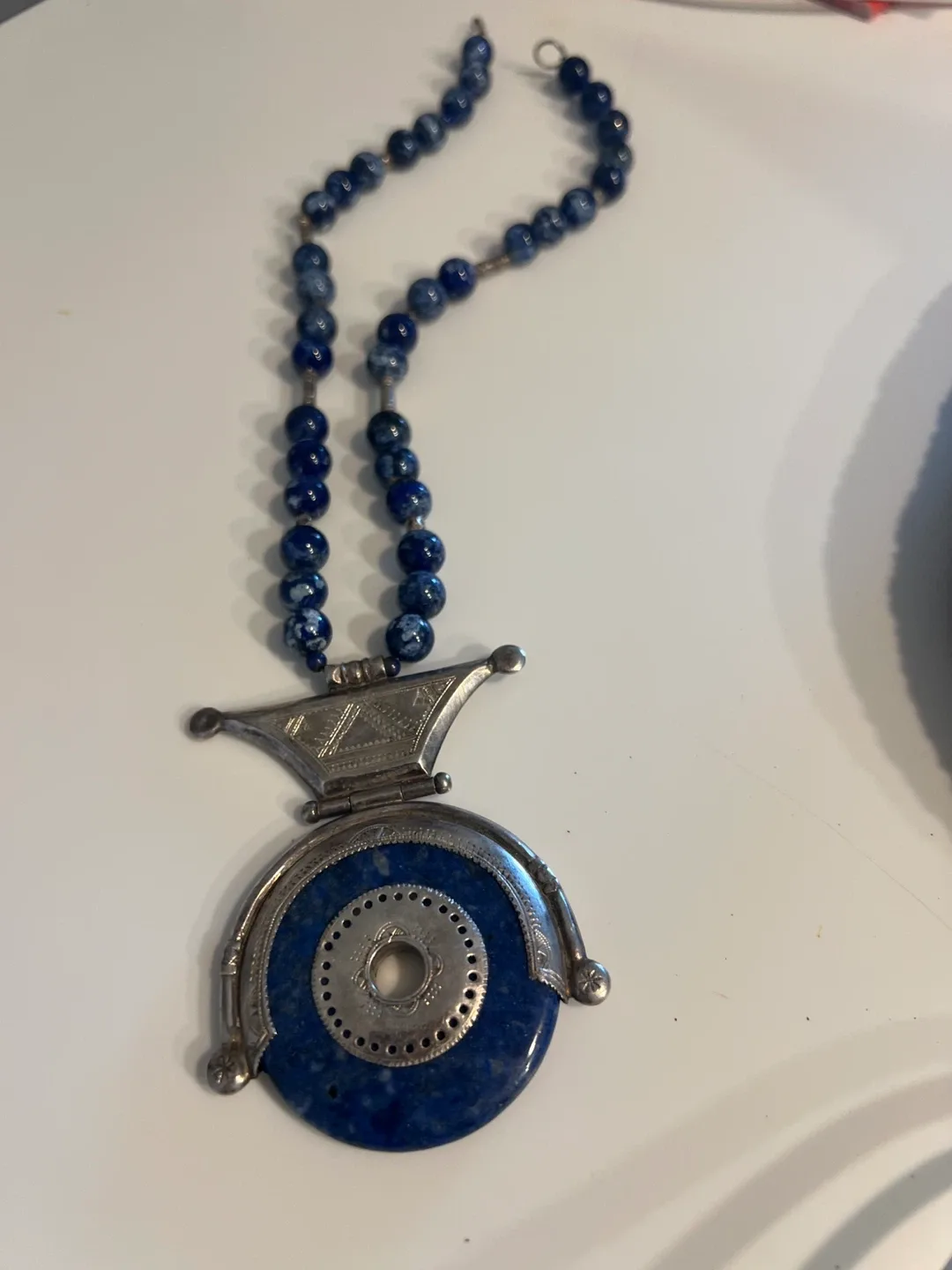 Moussa Albaka silver   Necklace image indicator(4)