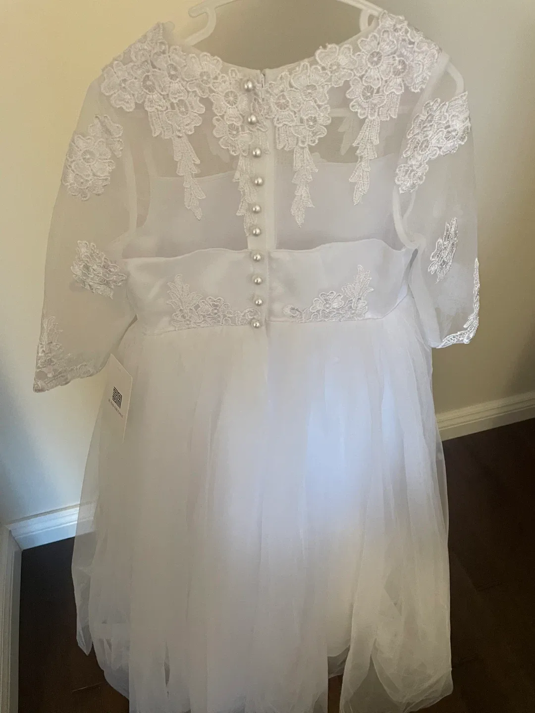 White Dress with Lace Details image indicator(5)