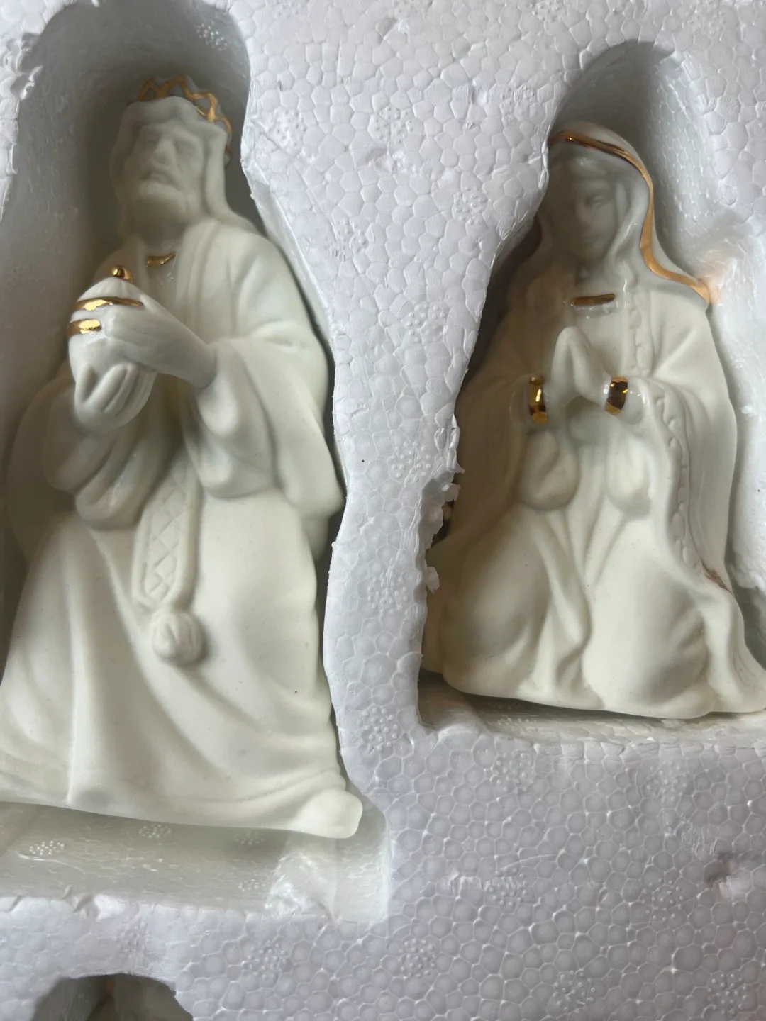 Holiday Time 10-Piece Porcelain Nativity Set image indicator(4)