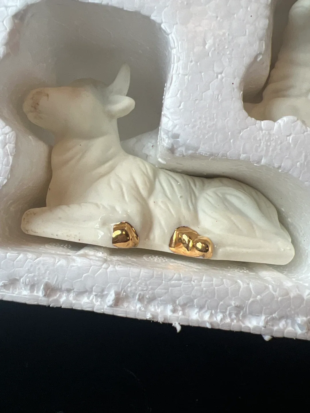 Holiday Time 10-Piece Porcelain Nativity Set image indicator(8)