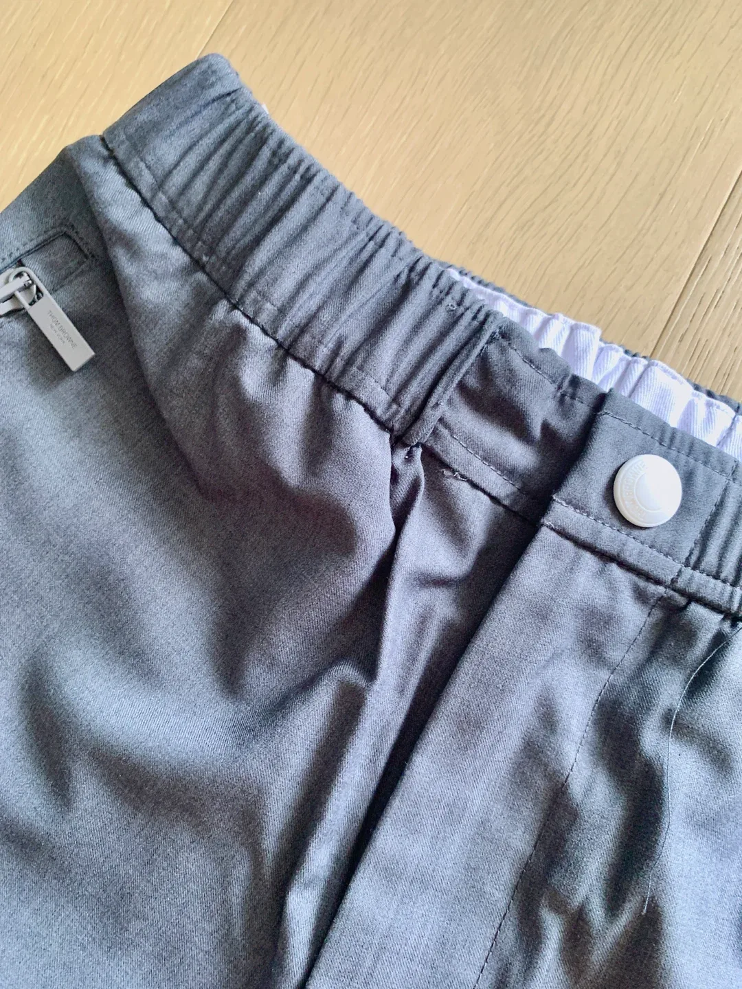 Brand New Men’s Grey Trousers - Size 1 image indicator(2)