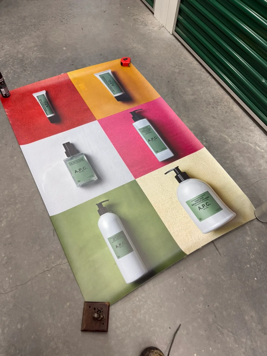 A.P.C. Beauty Poster image indicator(2)