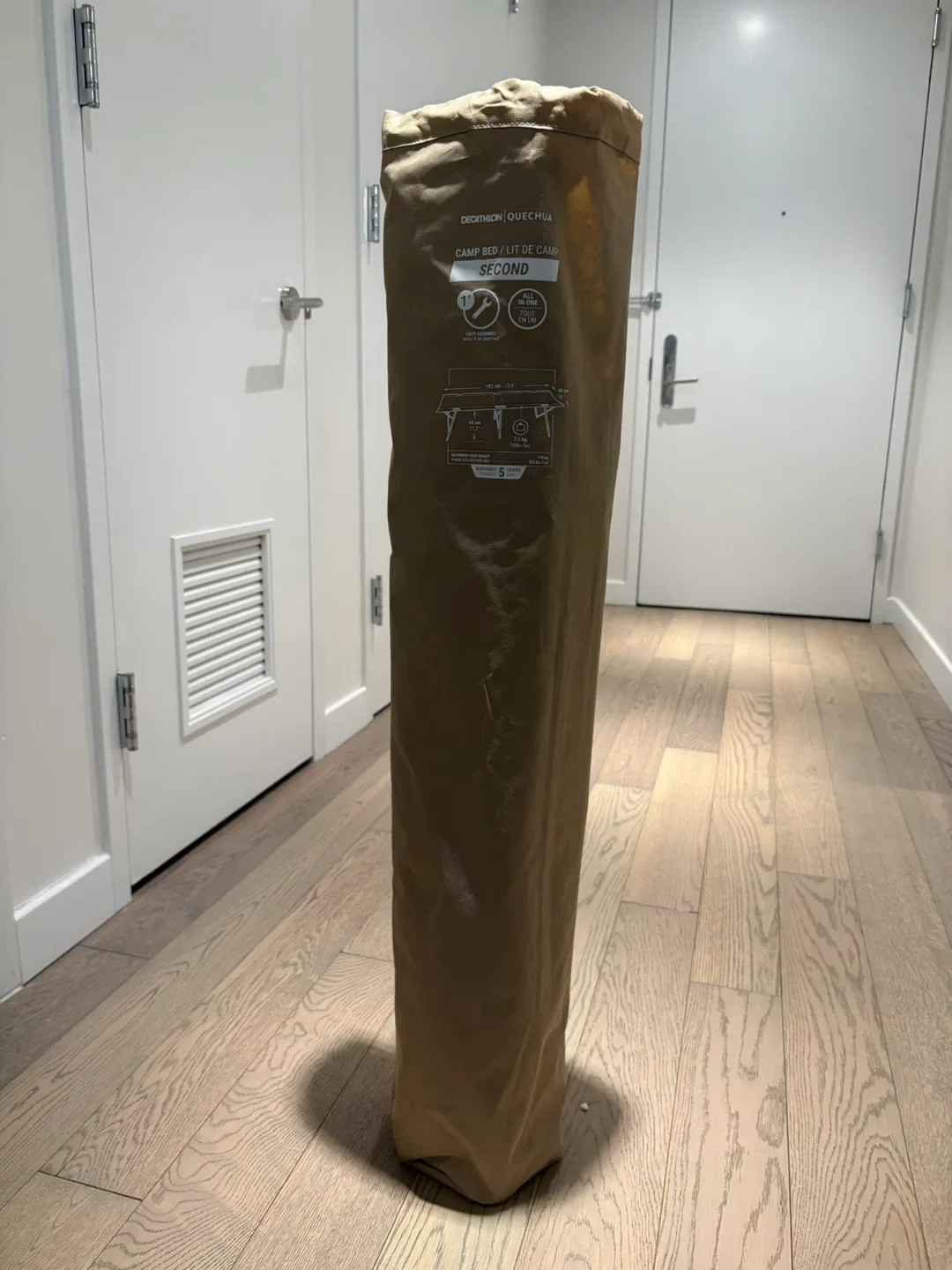 Decathlon Camp Bed All in One 75.6” image indicator(2)