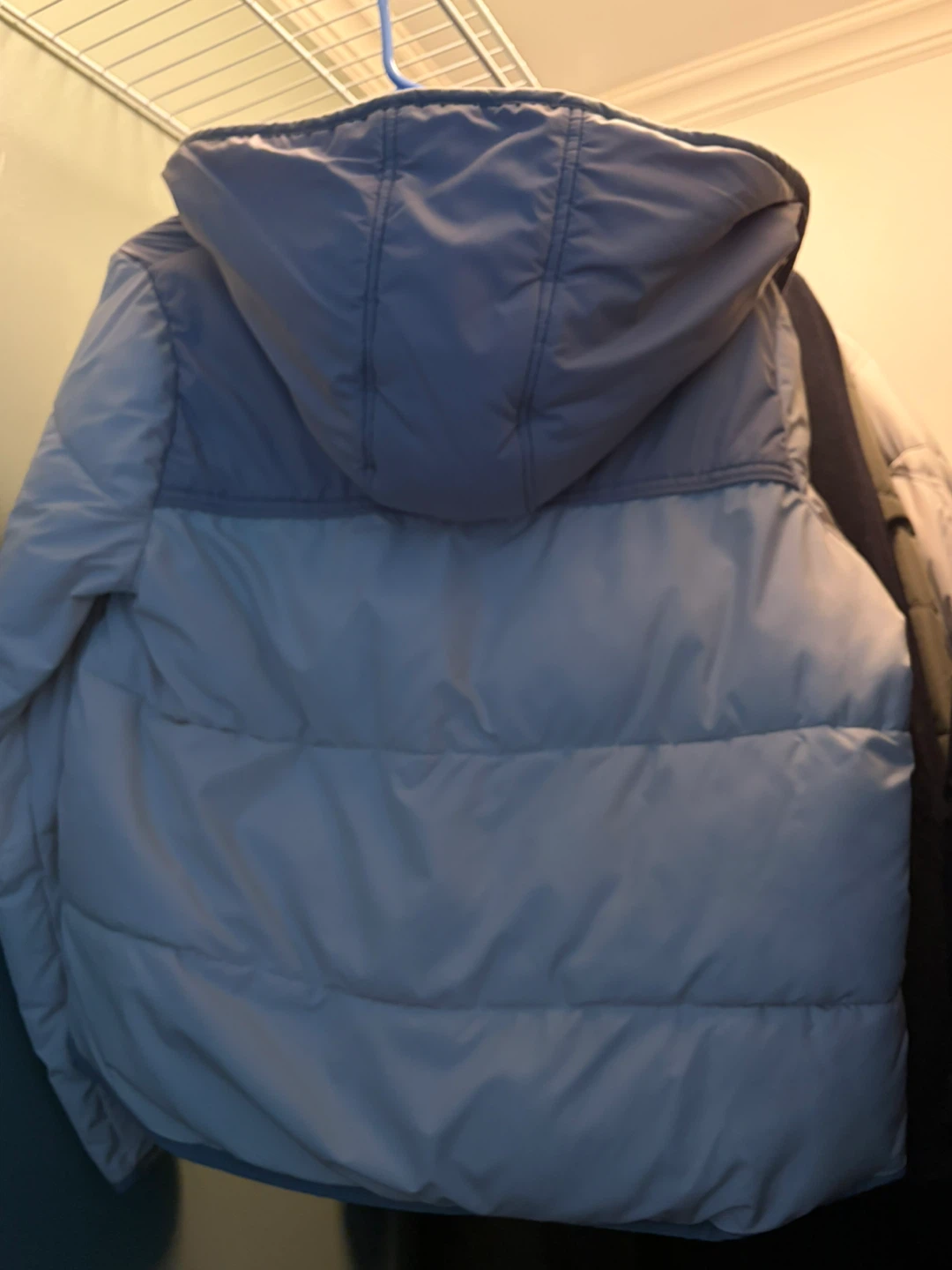Abercrombie & Fitch Puffer Jacket - Size L - photo 3