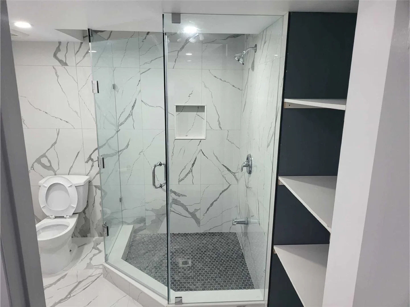 Room for Rent - Milton All Inclusive image indicator(8)