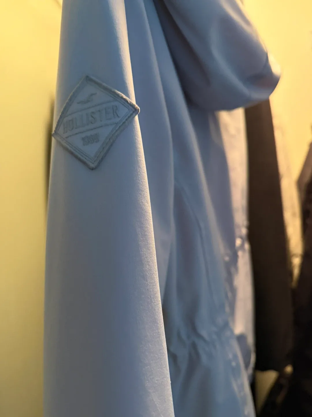 Hollister Light Grey Hooded Jacket - Size M image indicator(4)