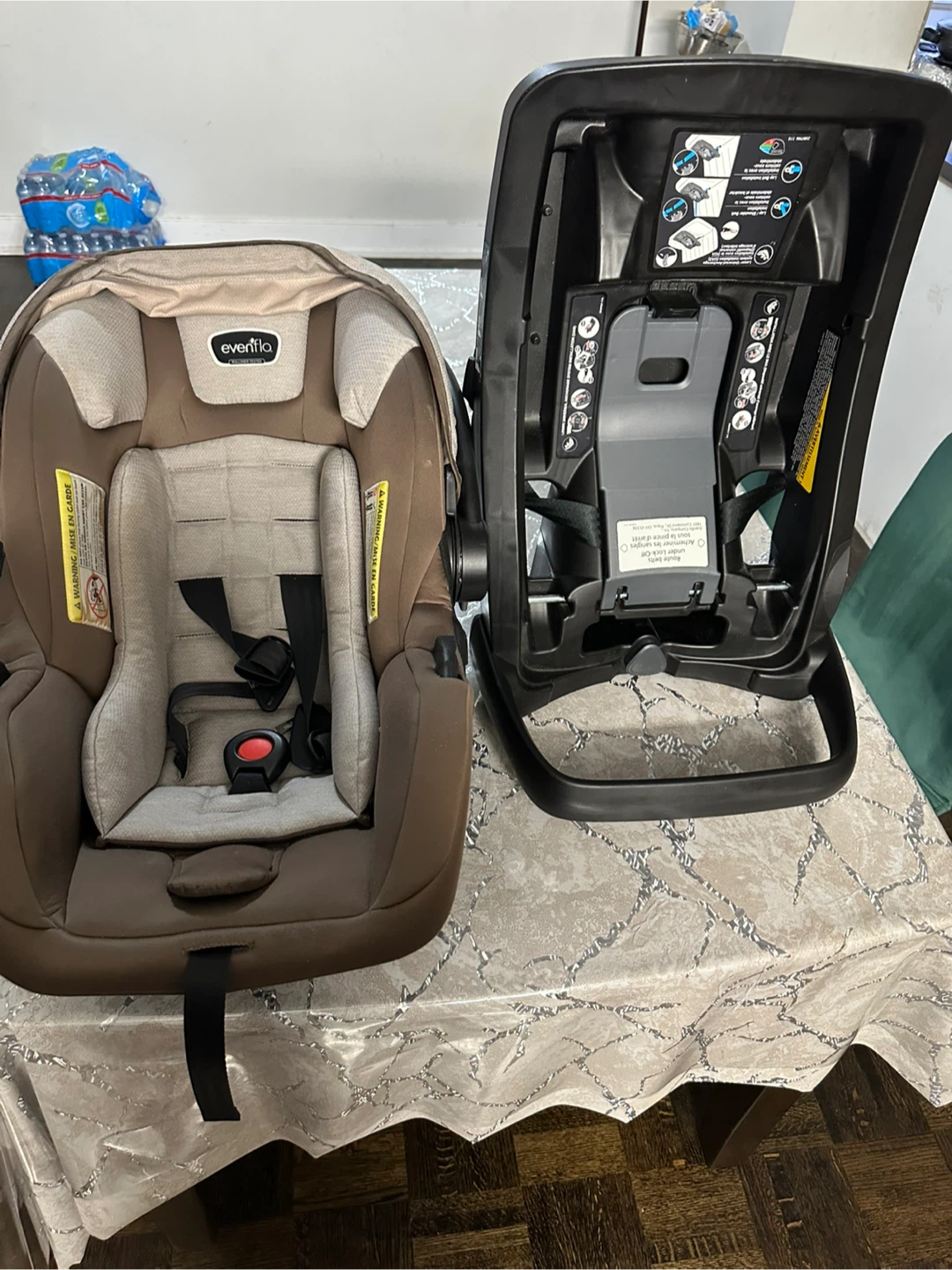 Evenflo Infant Car Seat with Base - photo 4