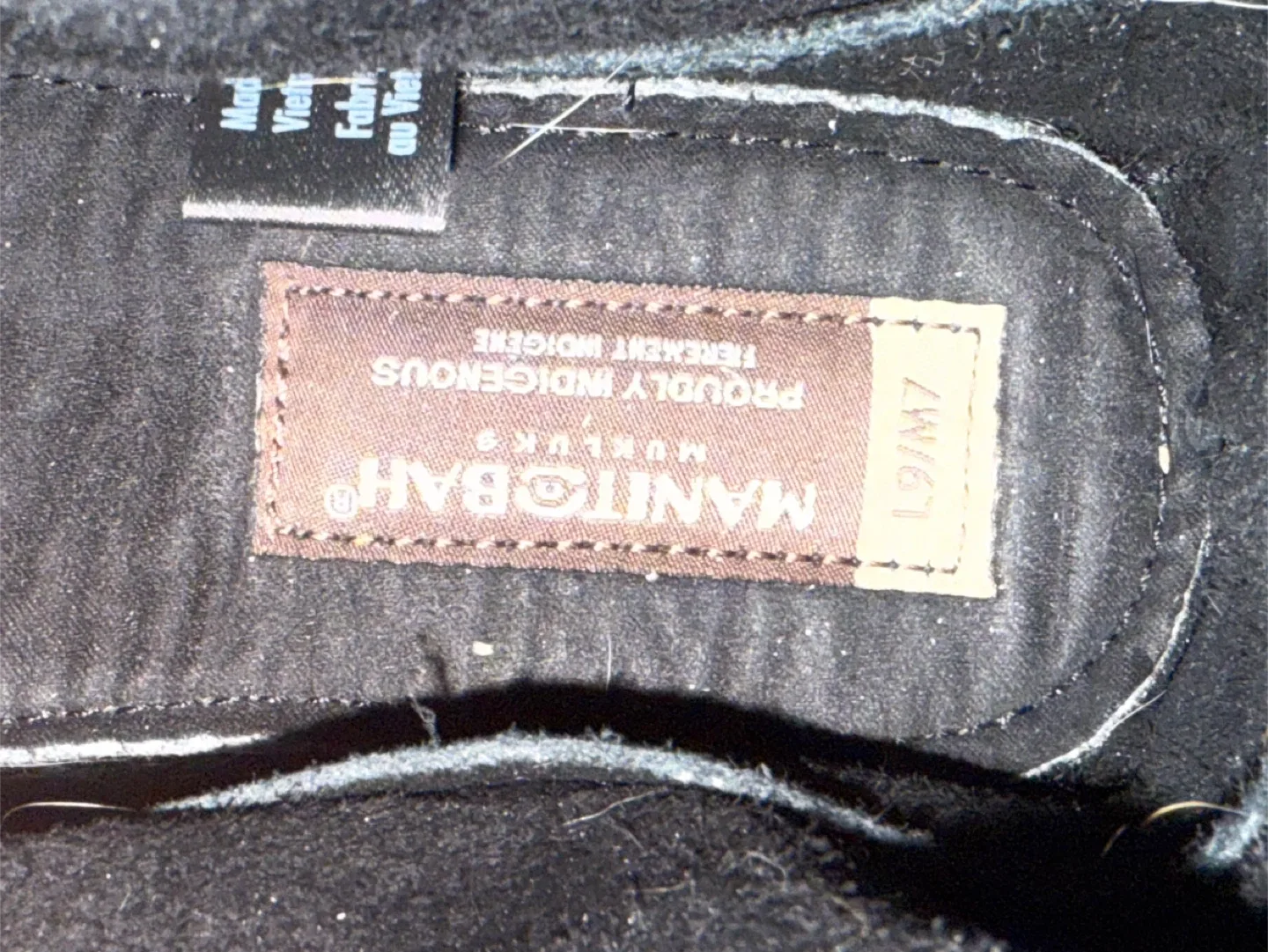 Manitobah Mukluks Moccasins, Size 9, Black image indicator(4)