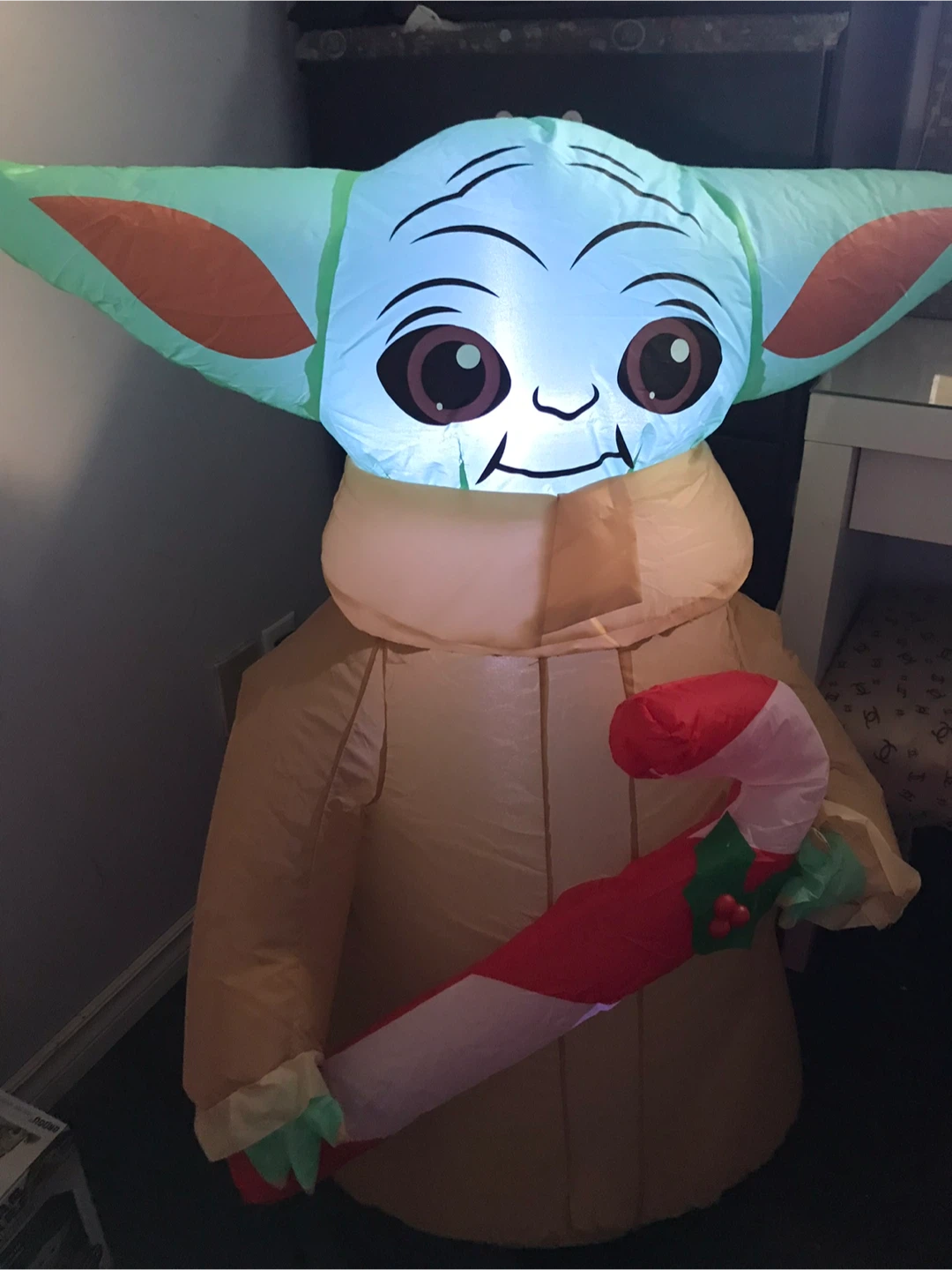 Christmas Star Wars The Mandalorian Grogu Inflatable