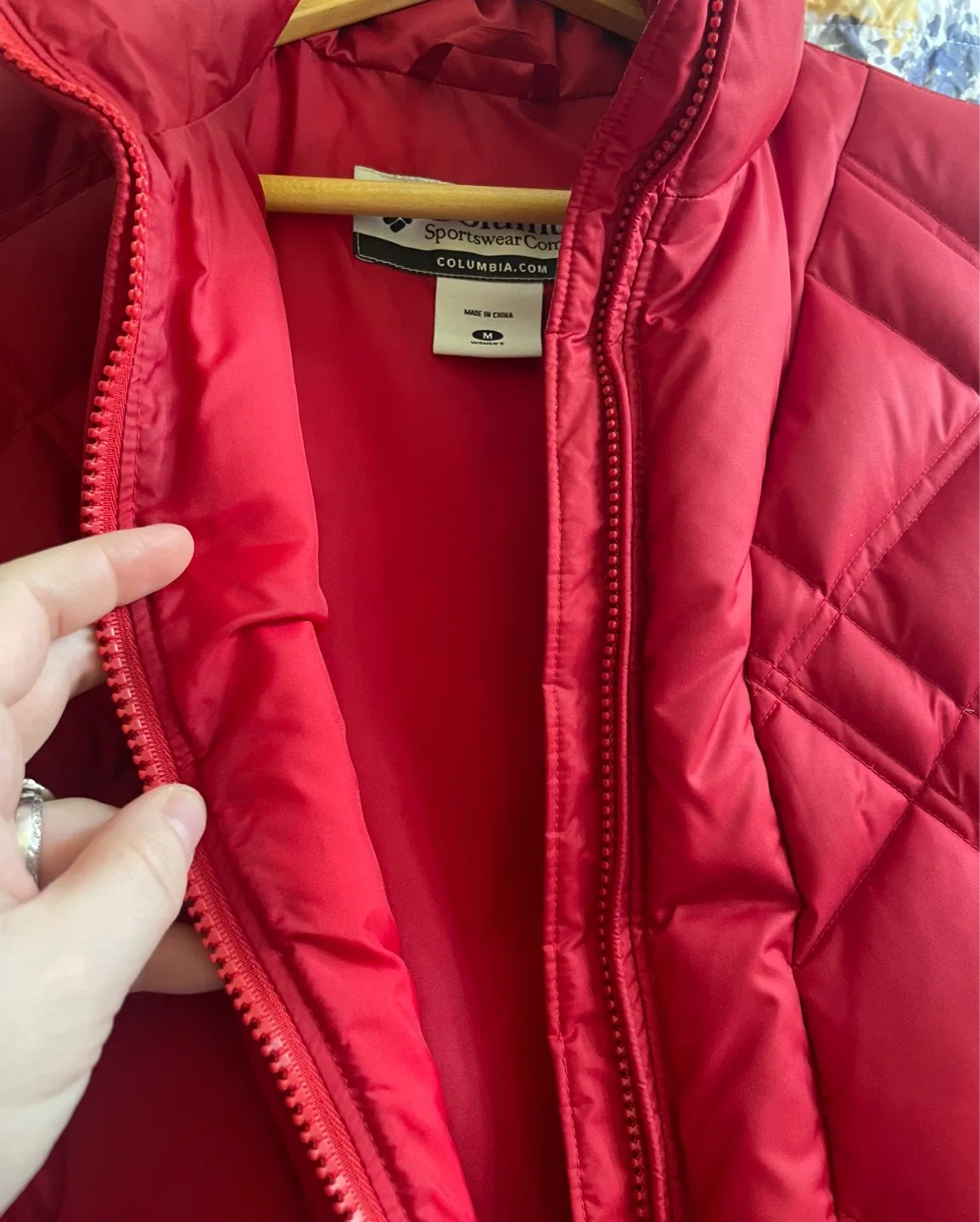 Columbia Quilted Down Vest image indicator(3)