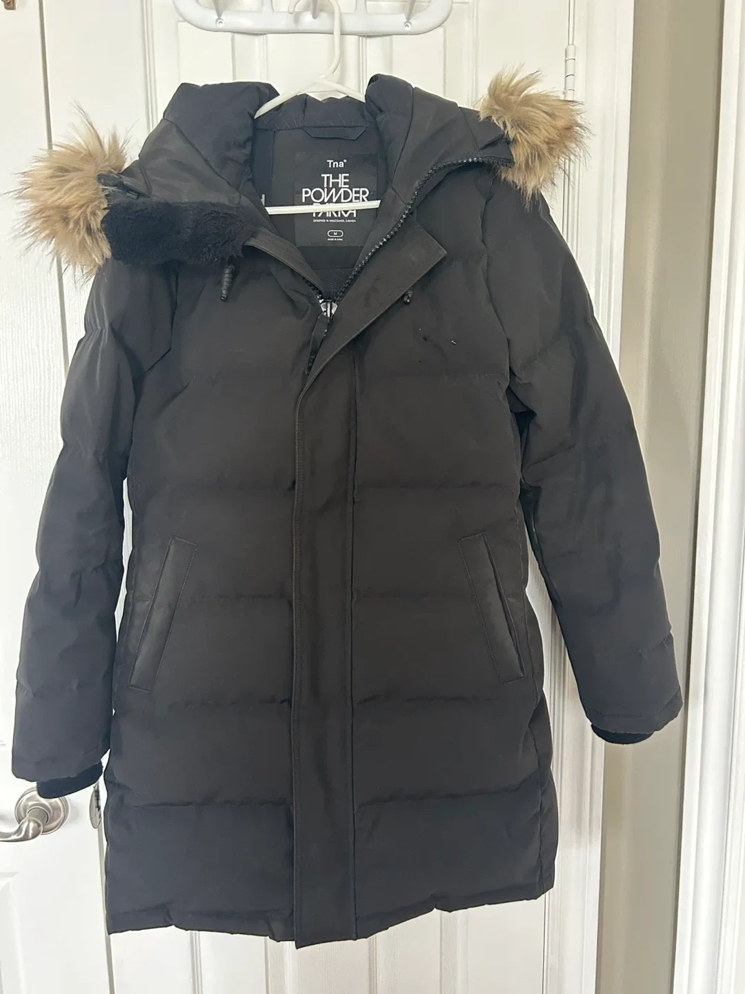 Aritzia TNA The Powder Parka - Black
