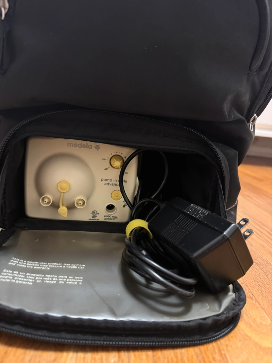 Medela Pump In Style Breast Pump w/ Backpack and cooler bag - photo 3