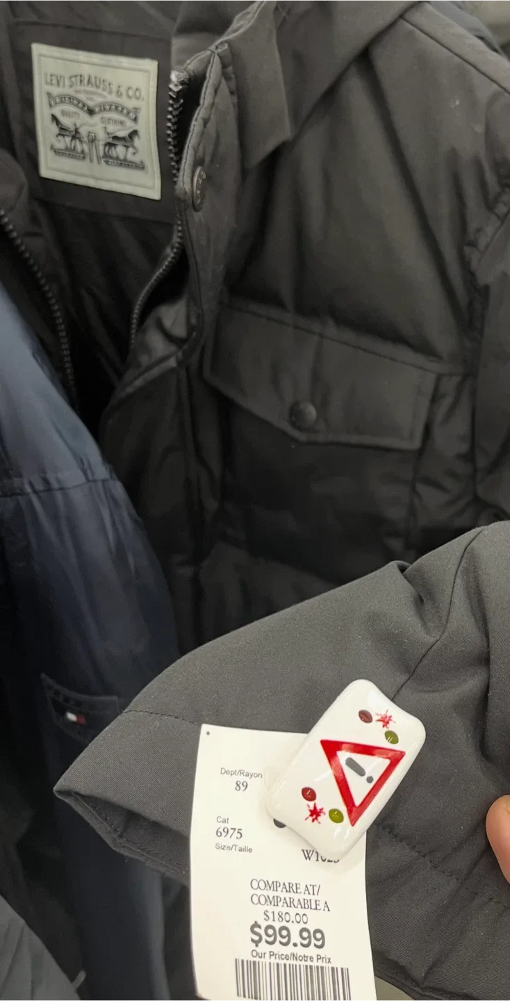 Dockers Black Hooded Jacket Size M image indicator(4)