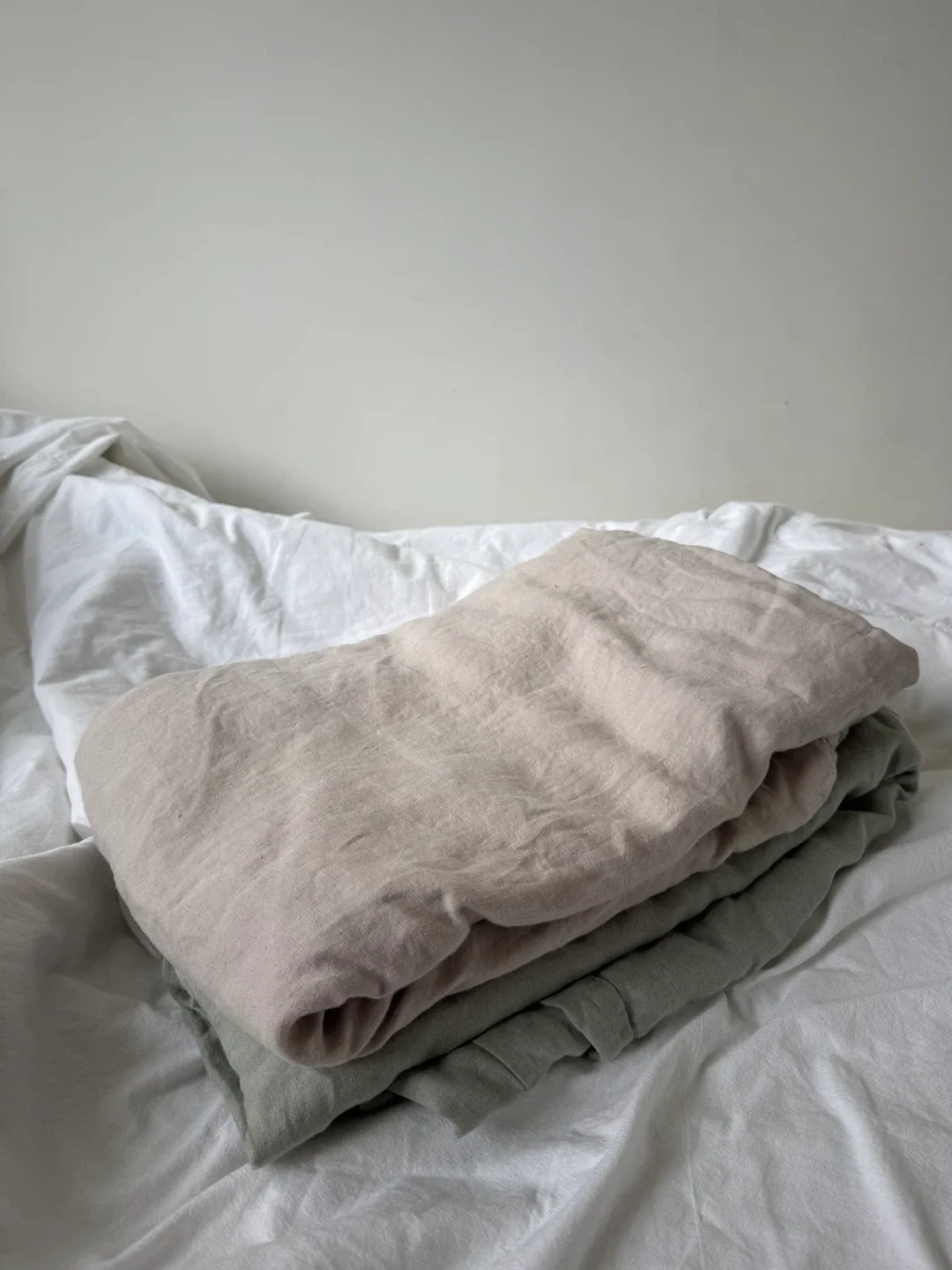 100% Linen Duvet Cover Set - Beige & Green image indicator(4)