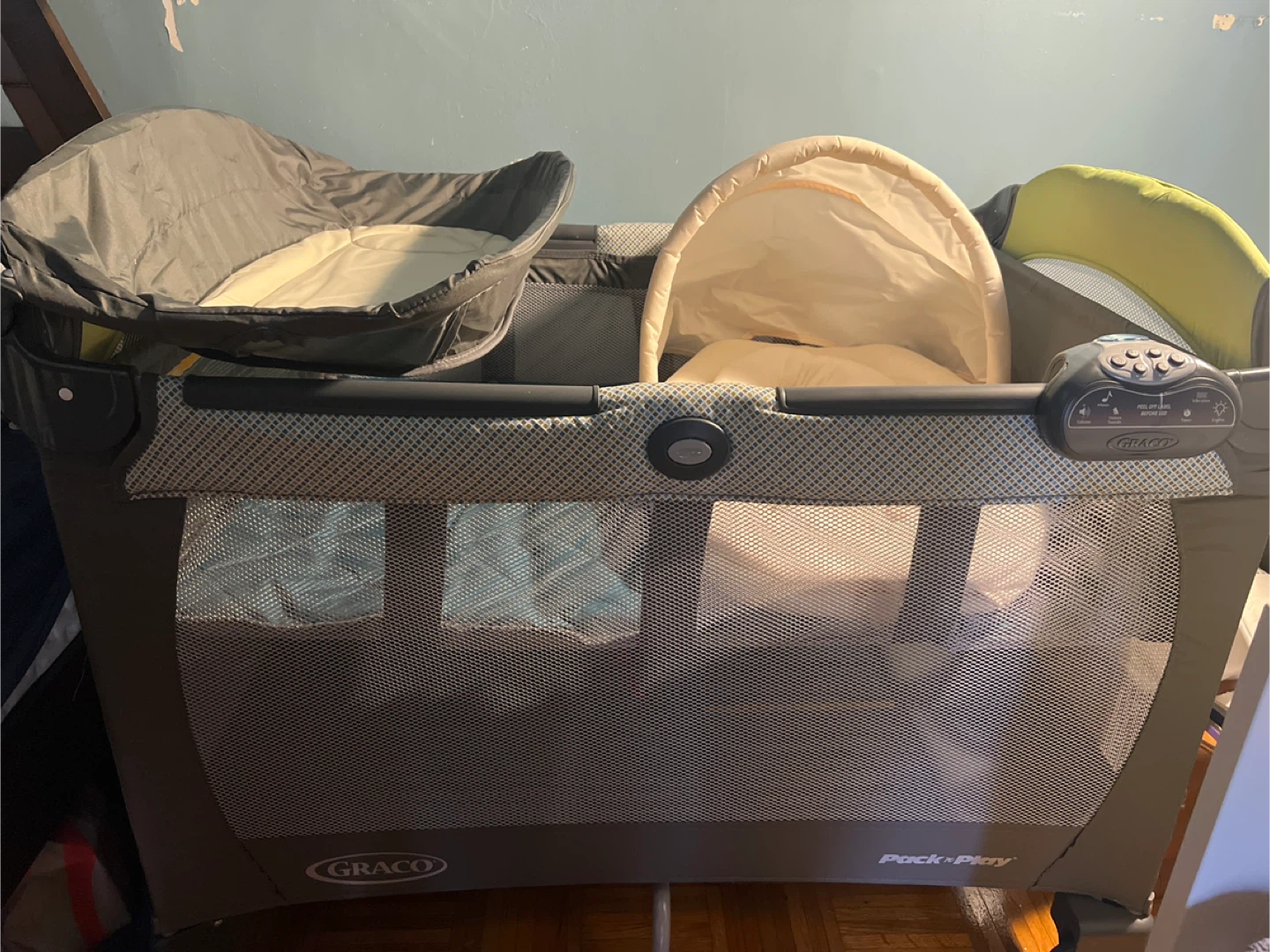 Graco Pack 'n Play Playard - photo 3