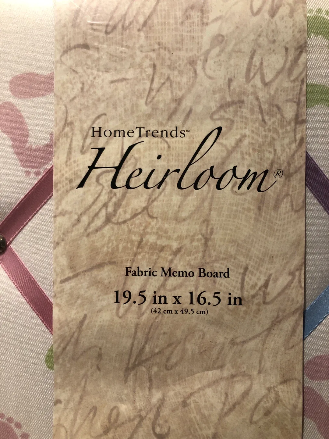 Home Trends Heirloom Fabric Memo Board image indicator(2)
