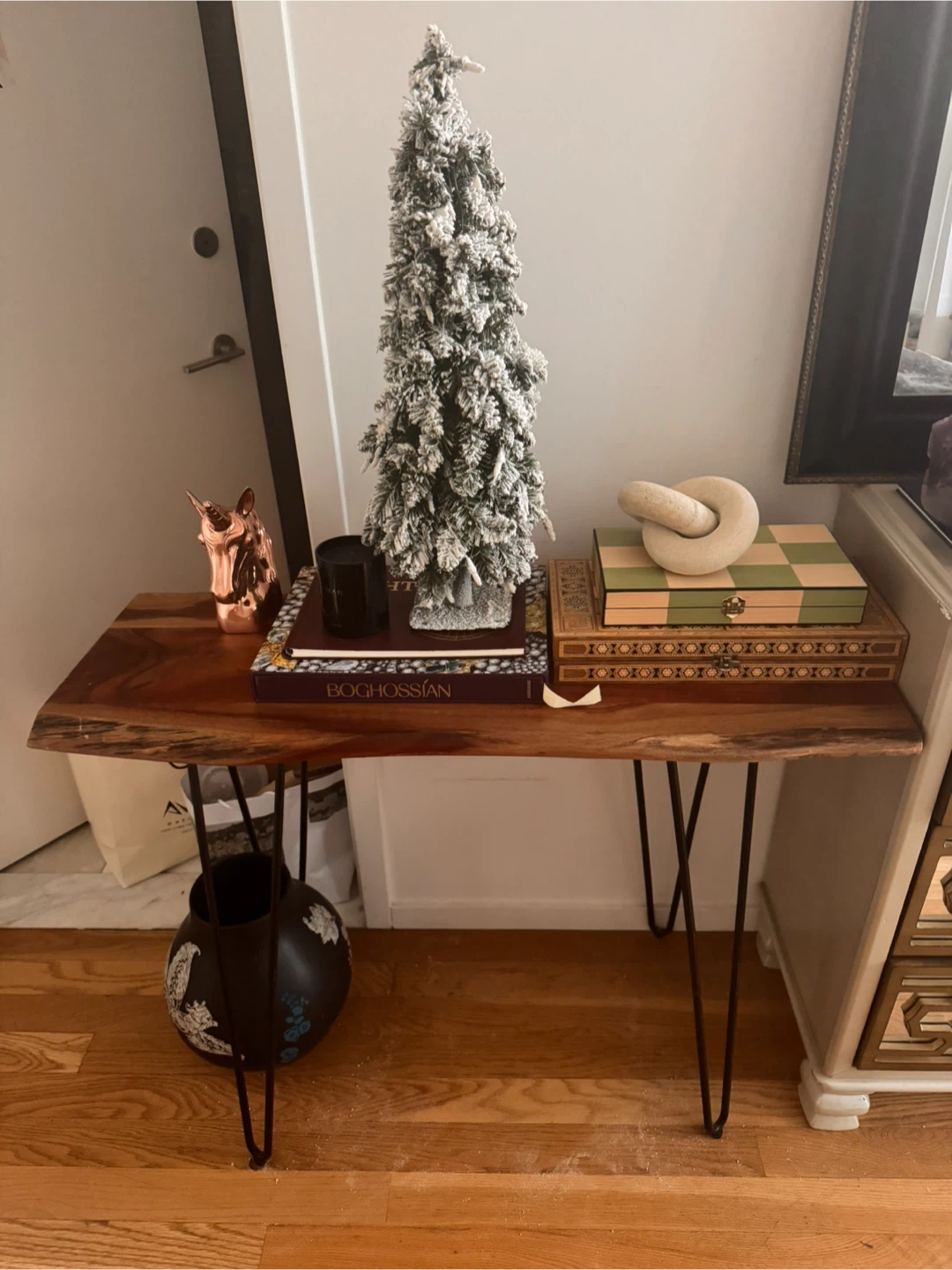 Wood Console Table - photo 2