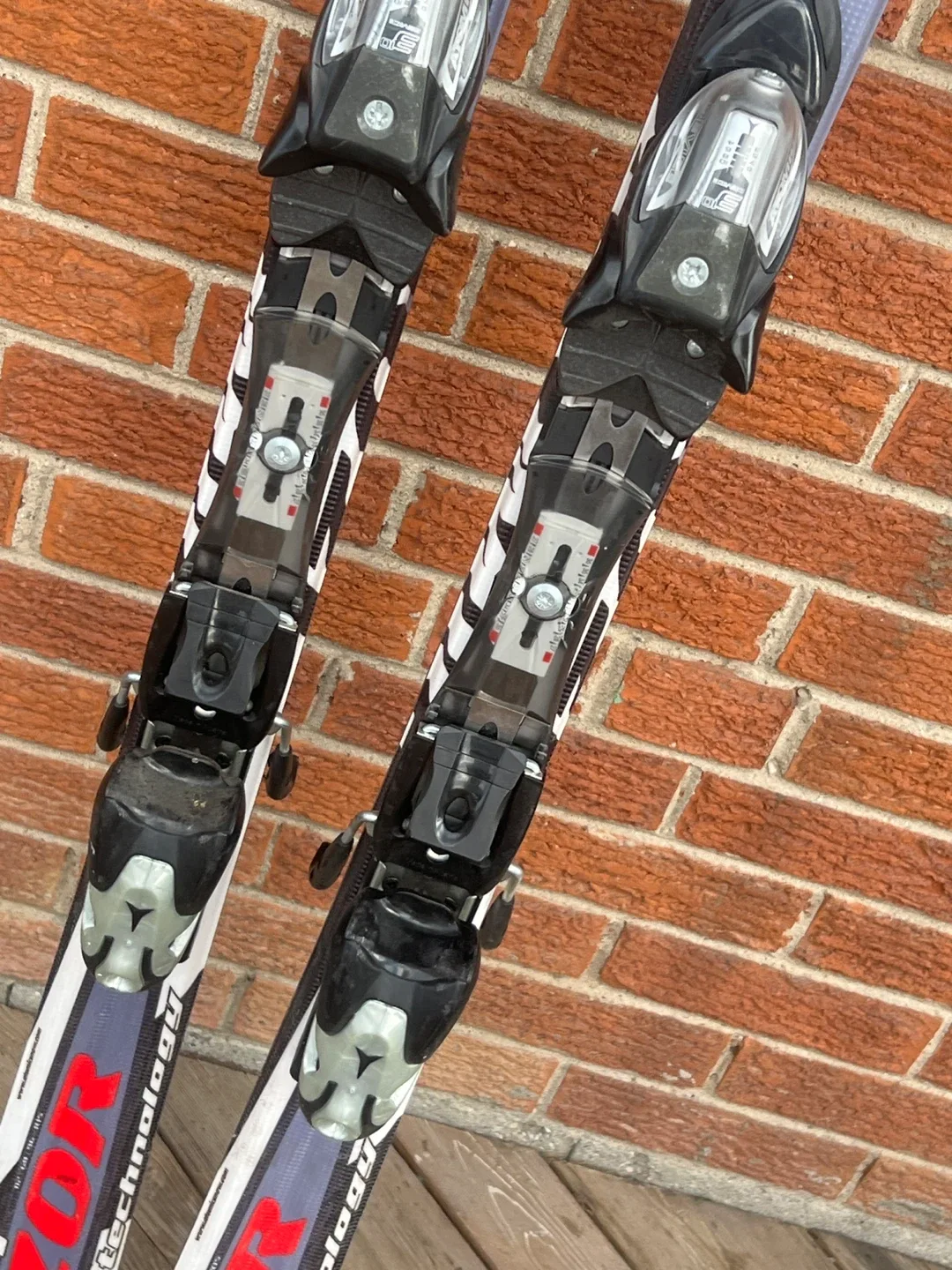 Atomic Izor 3:1 Nano Technology Skis image indicator(4)