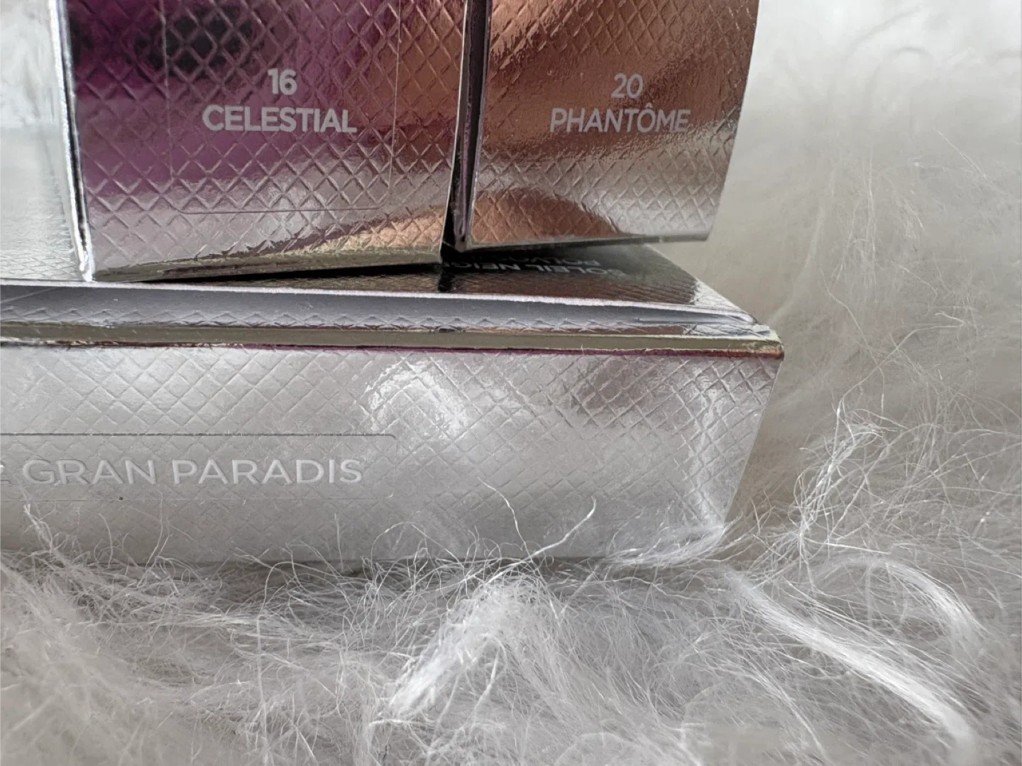 Ton Ford makeup bundle image indicator(3)