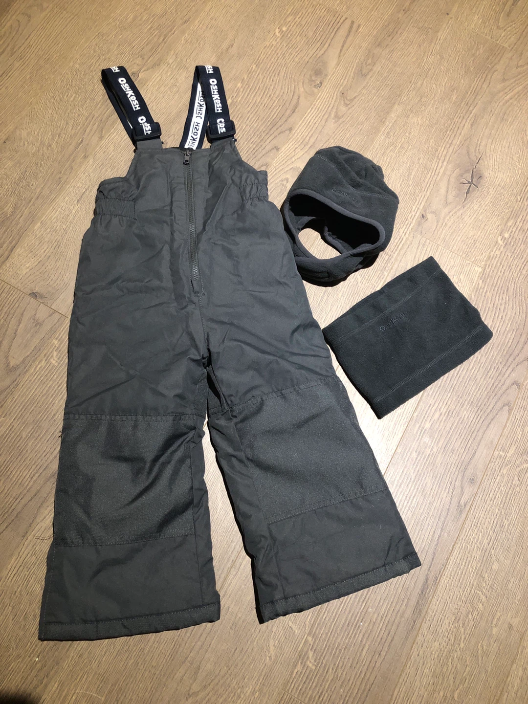 OshKosh Boys 4 Piece Winter Set - photo 3