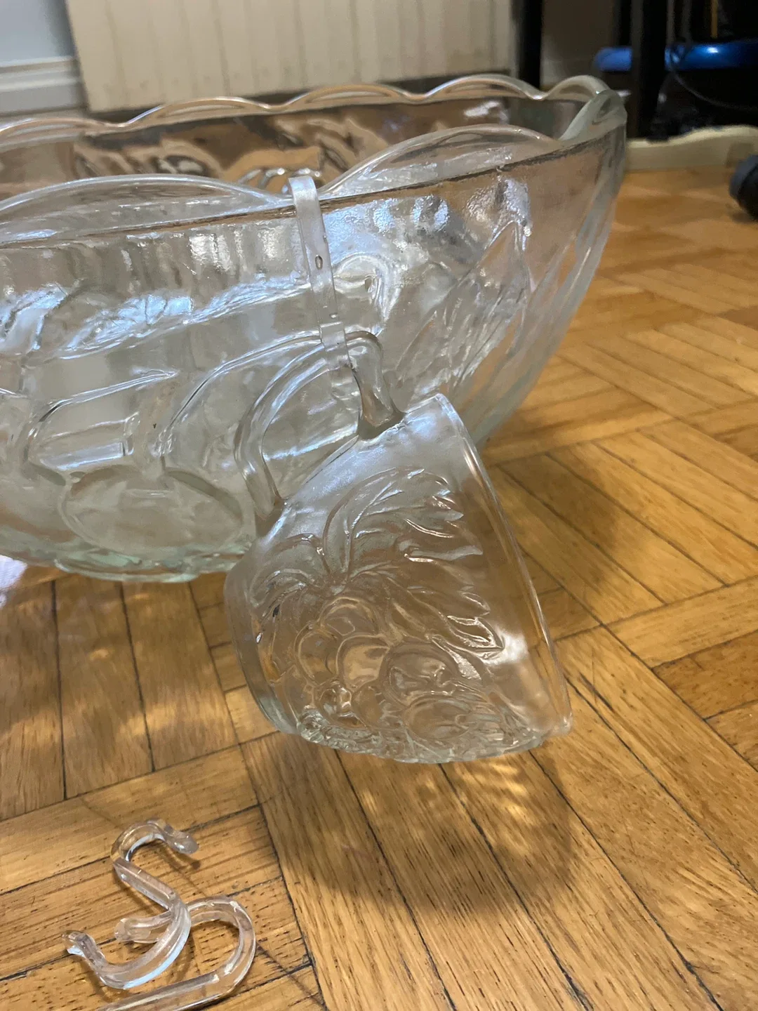 Glass Punch Bowl Set with 12 Cups image indicator(4)