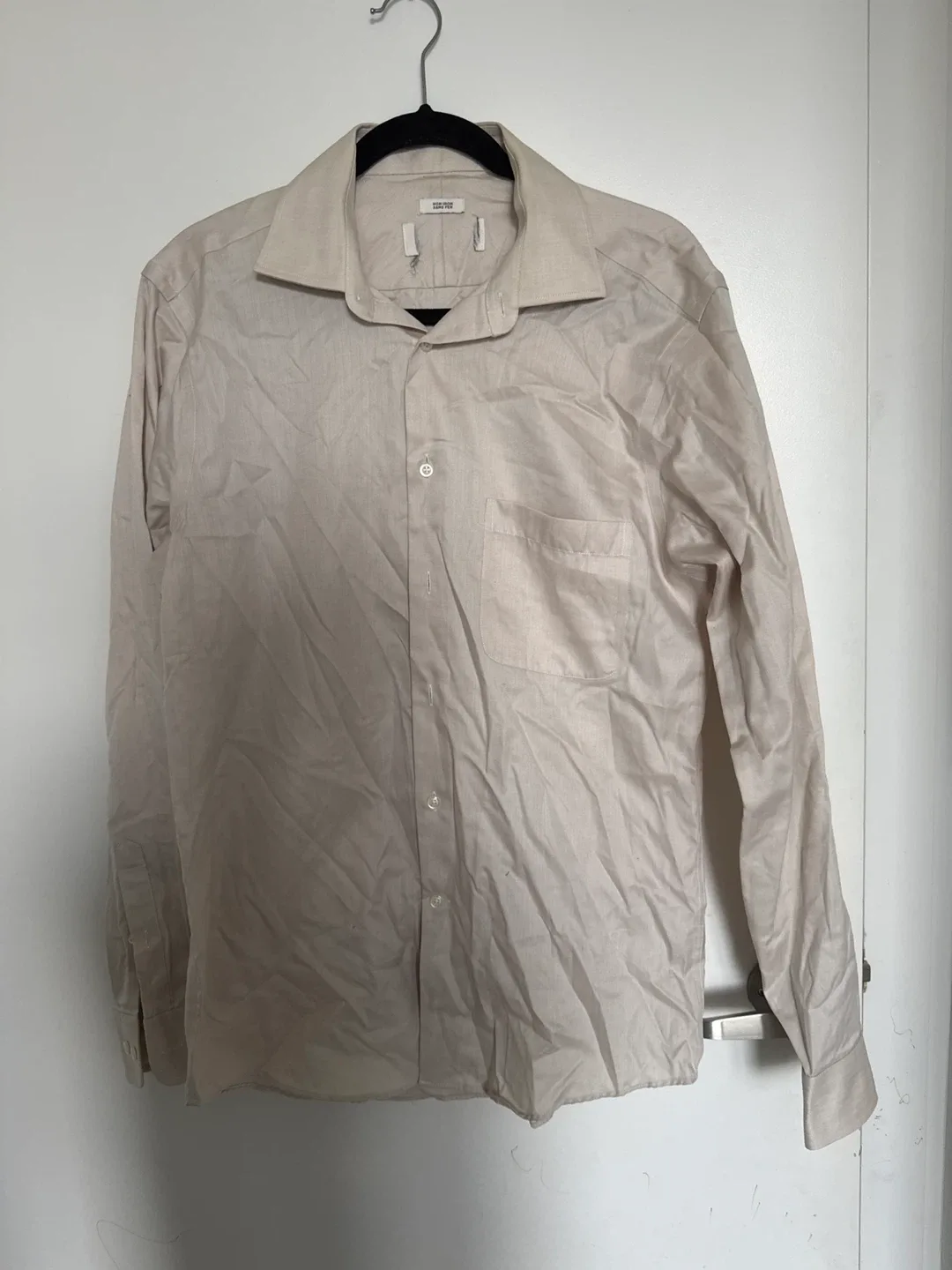 Non-Iron Dress Shirt - size M image indicator(3)
