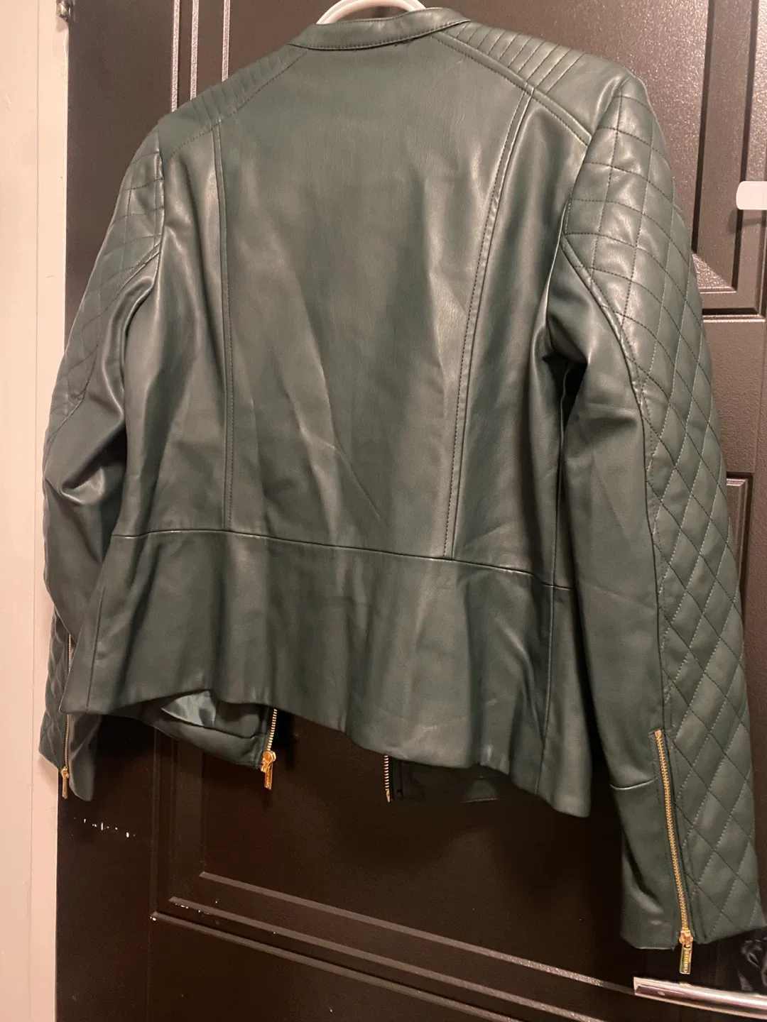 New (Unused) Calvin Klein Green Faux Leather Jacket - Size M image indicator(2)