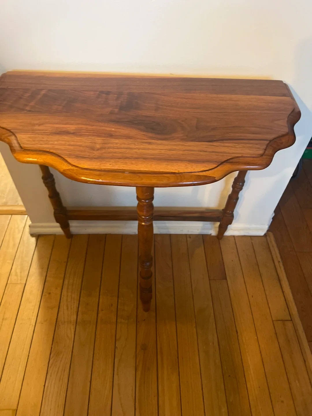 Wooden Console Table image indicator(3)