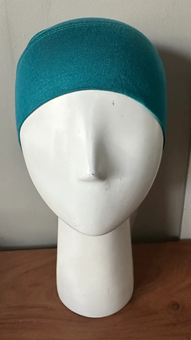 Teal Head Covering - $3 - New - East York image indicator(2)