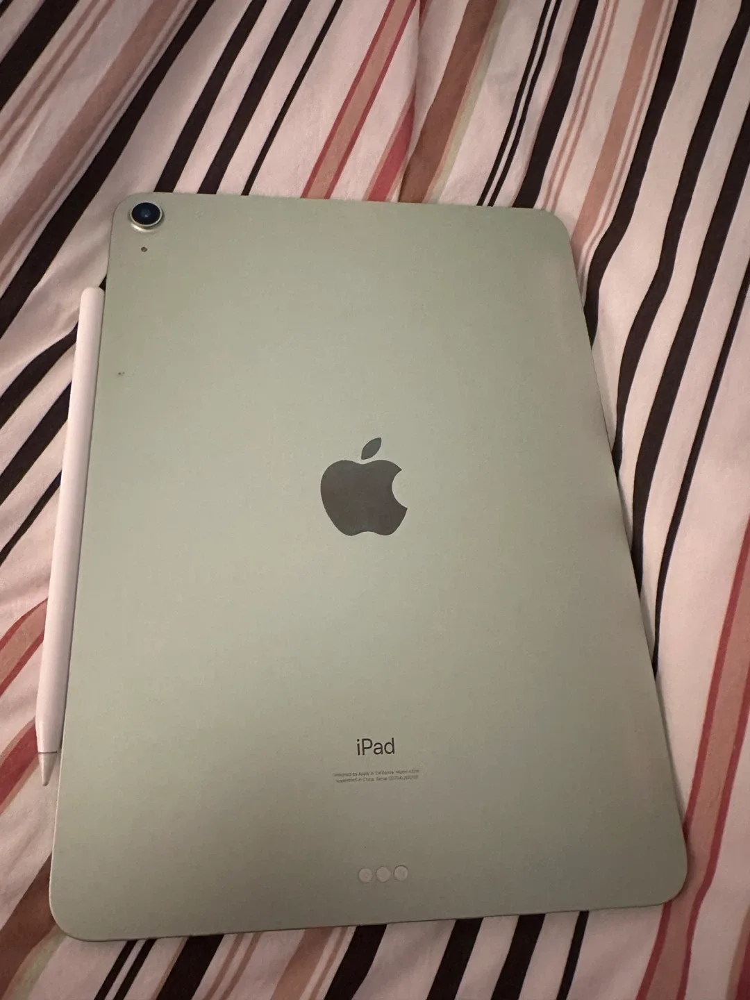 iPad air (4th generation) and Pencil