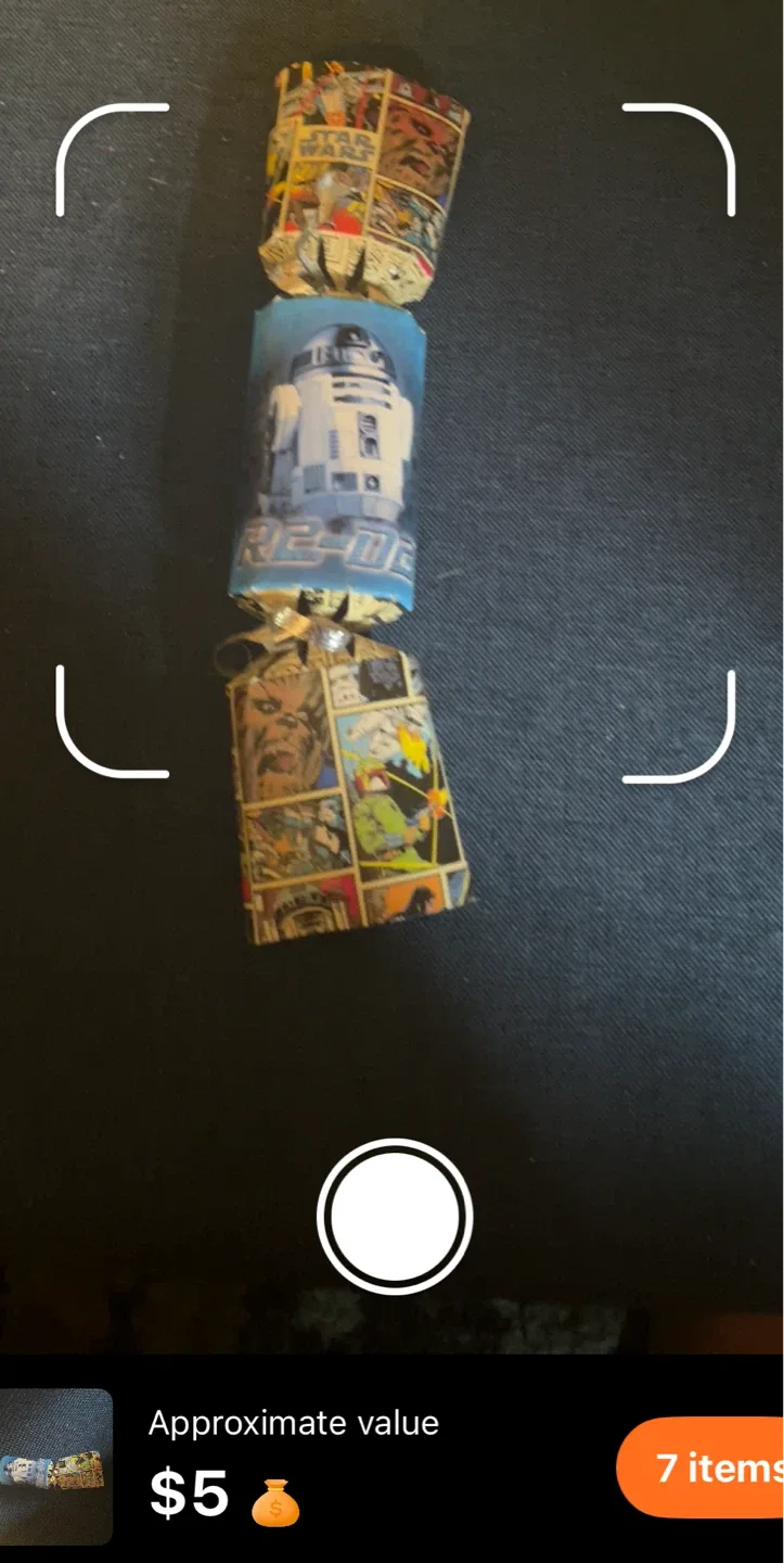 Star Wars R2D2 Christmas Cracker image indicator(2)