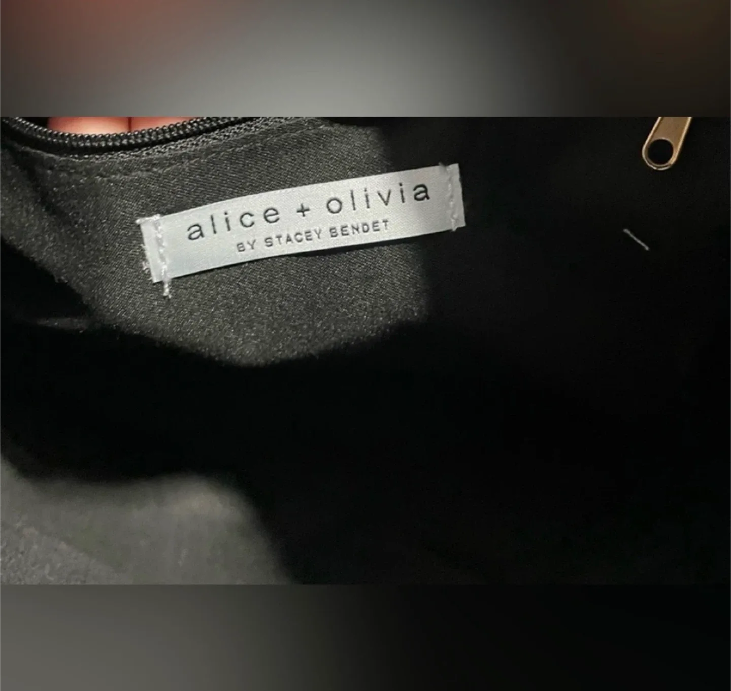 NWOT Alice + Olivia Floral Daisy Weekender Duffle Bag image indicator(10)