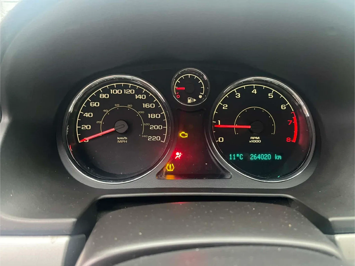 Chevrolet Cobalt - 2 Door Coupe image indicator(2)