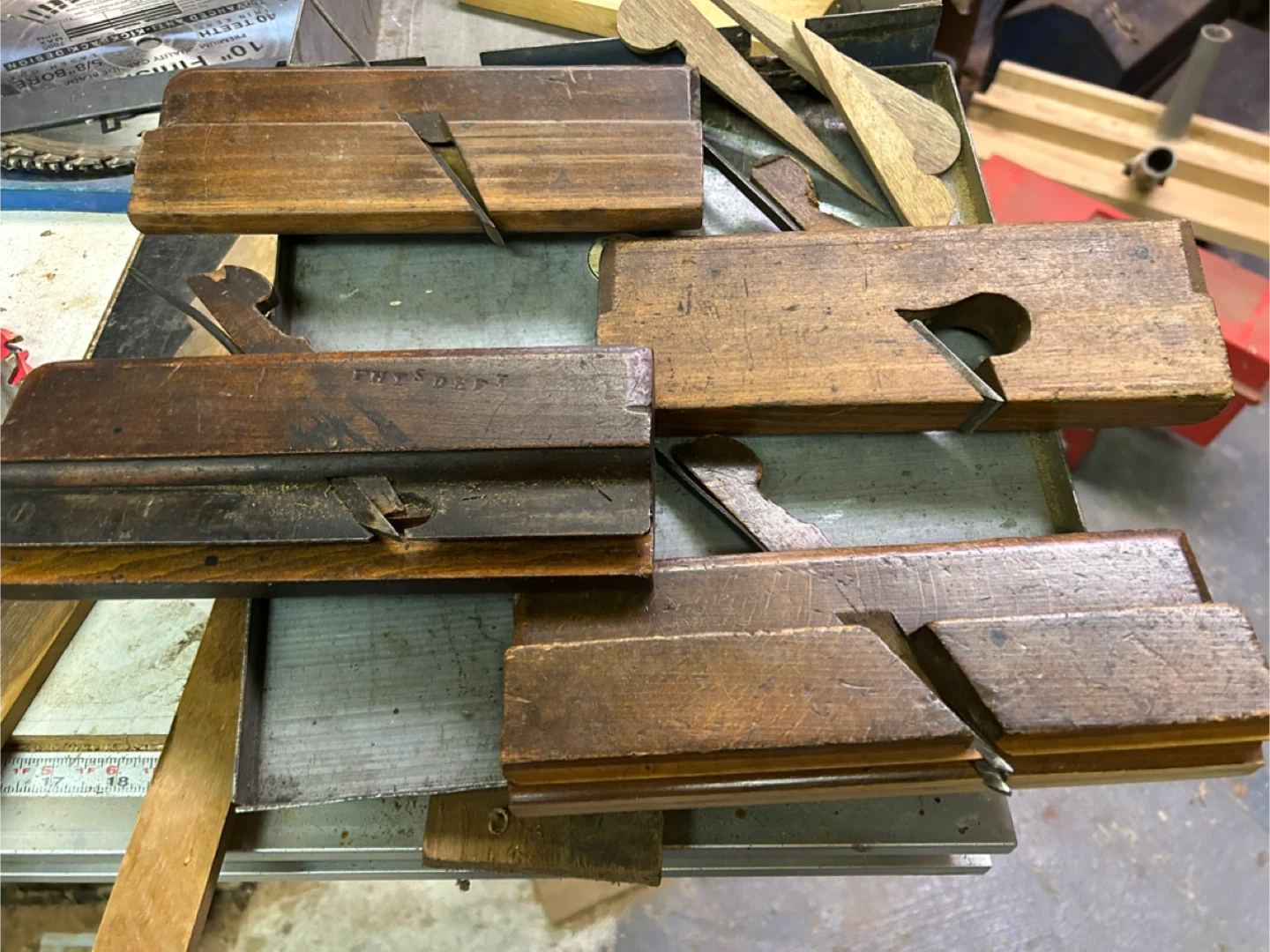 Vintage Woodworking Planes - Phys Dept