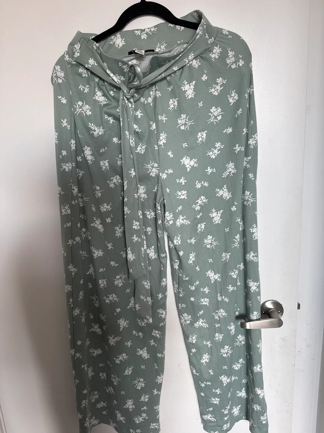 Majora Floral Print Pants - Size M