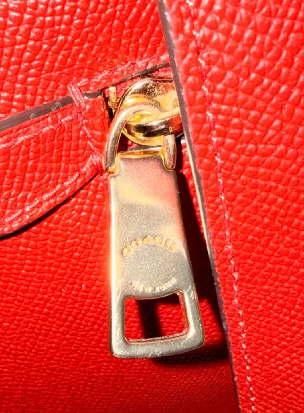 NWOT Coach Red Leather Gallery Tote Bag Purse image indicator(9)