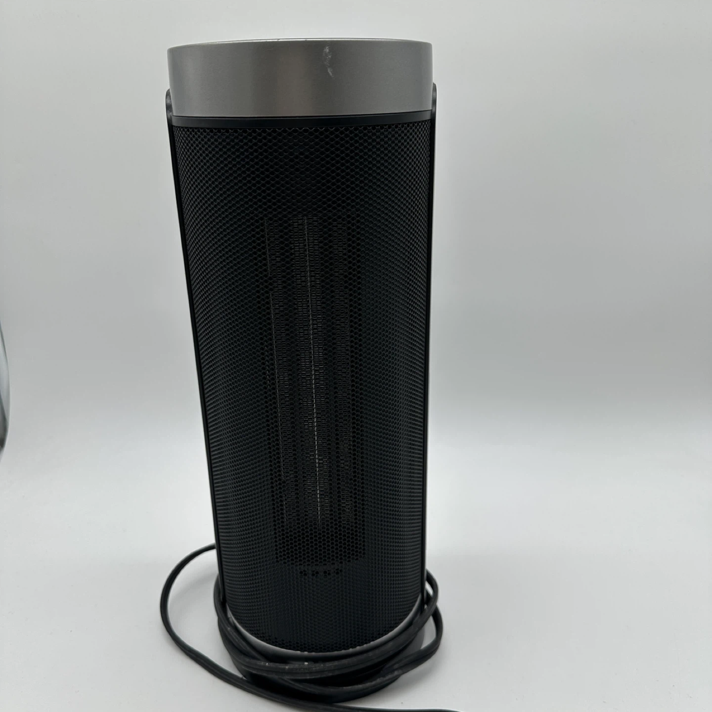 Dreo Tower Heater – Works Perfectly - photo 3