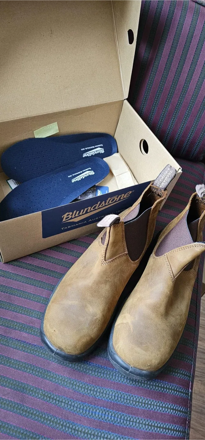 Blundstone 164 saddle brown, Size 7.5 US Men's image indicator(2)