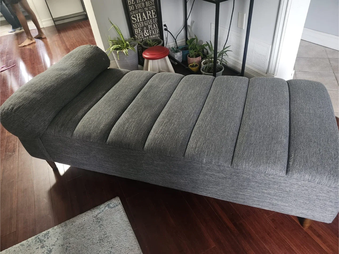 Grey Modernist Bench image indicator(2)