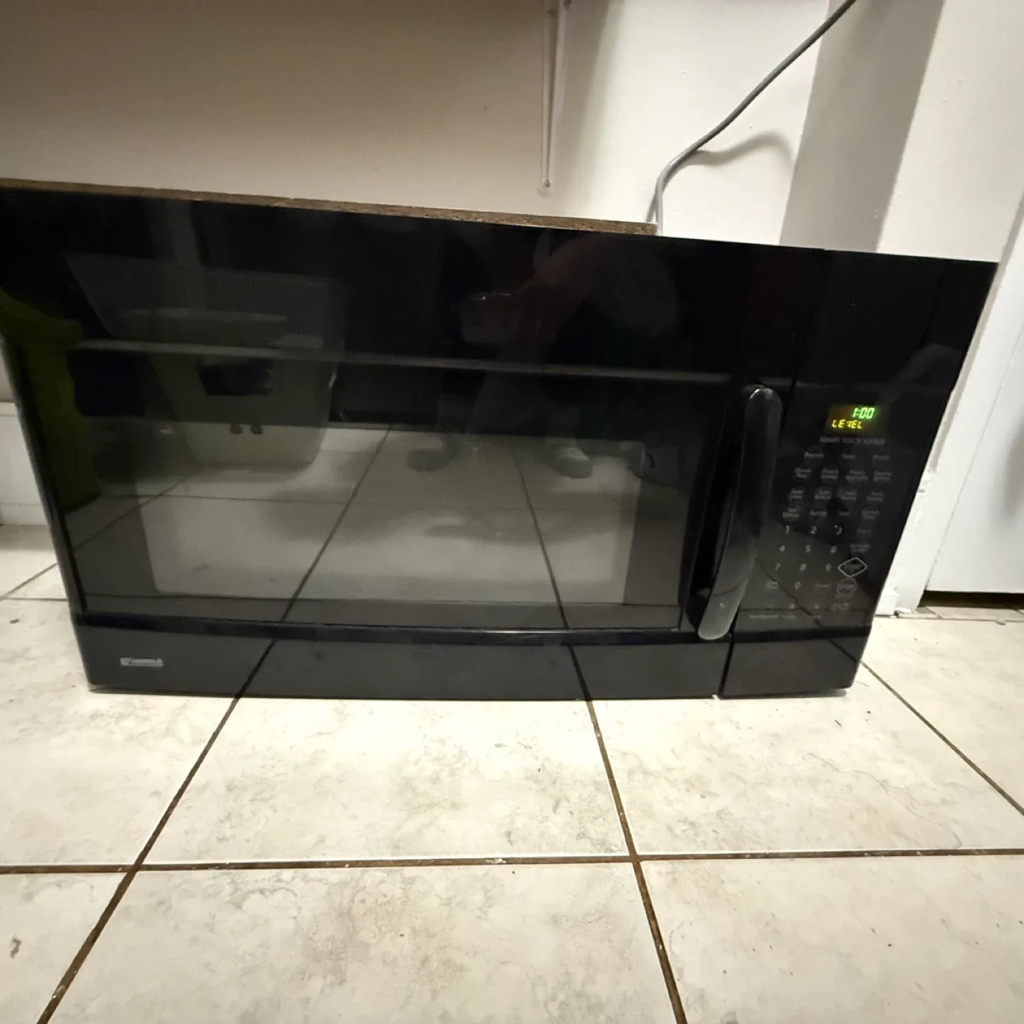 Kenmore Microwave with hood