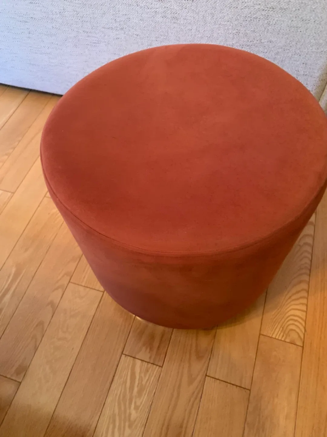 Orange Velvet Ottoman image indicator(4)